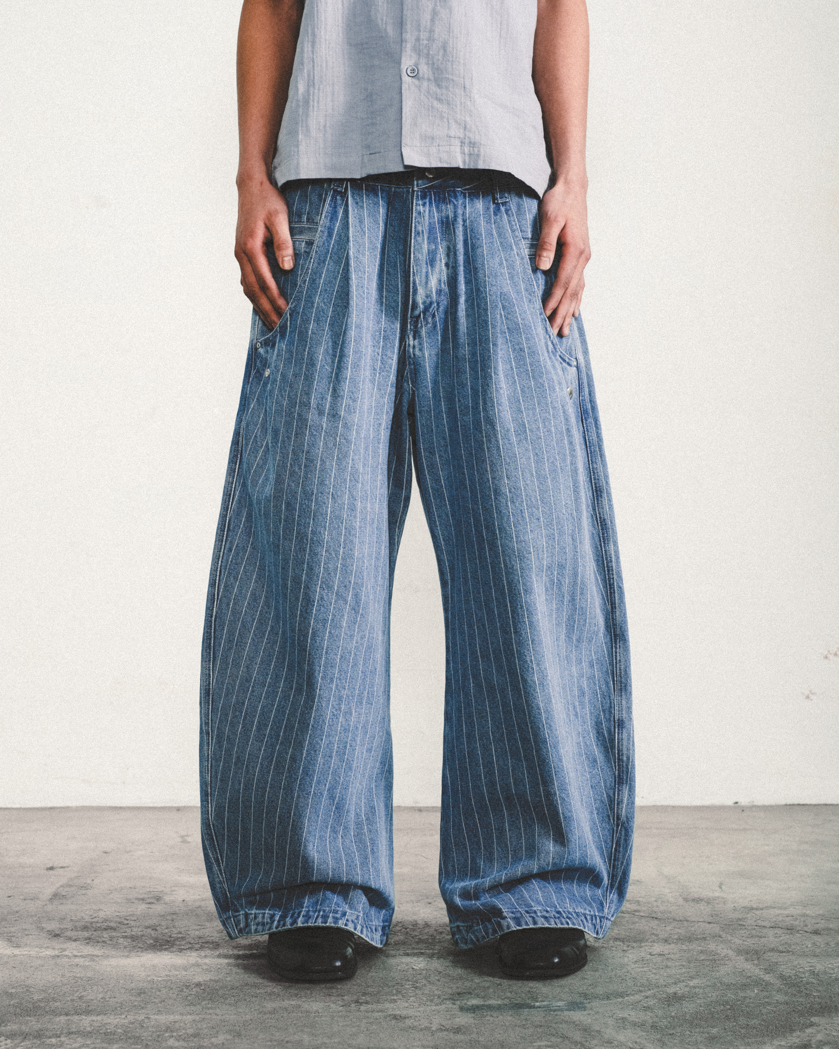 STRIPED BALLOON DENIM - BLUE