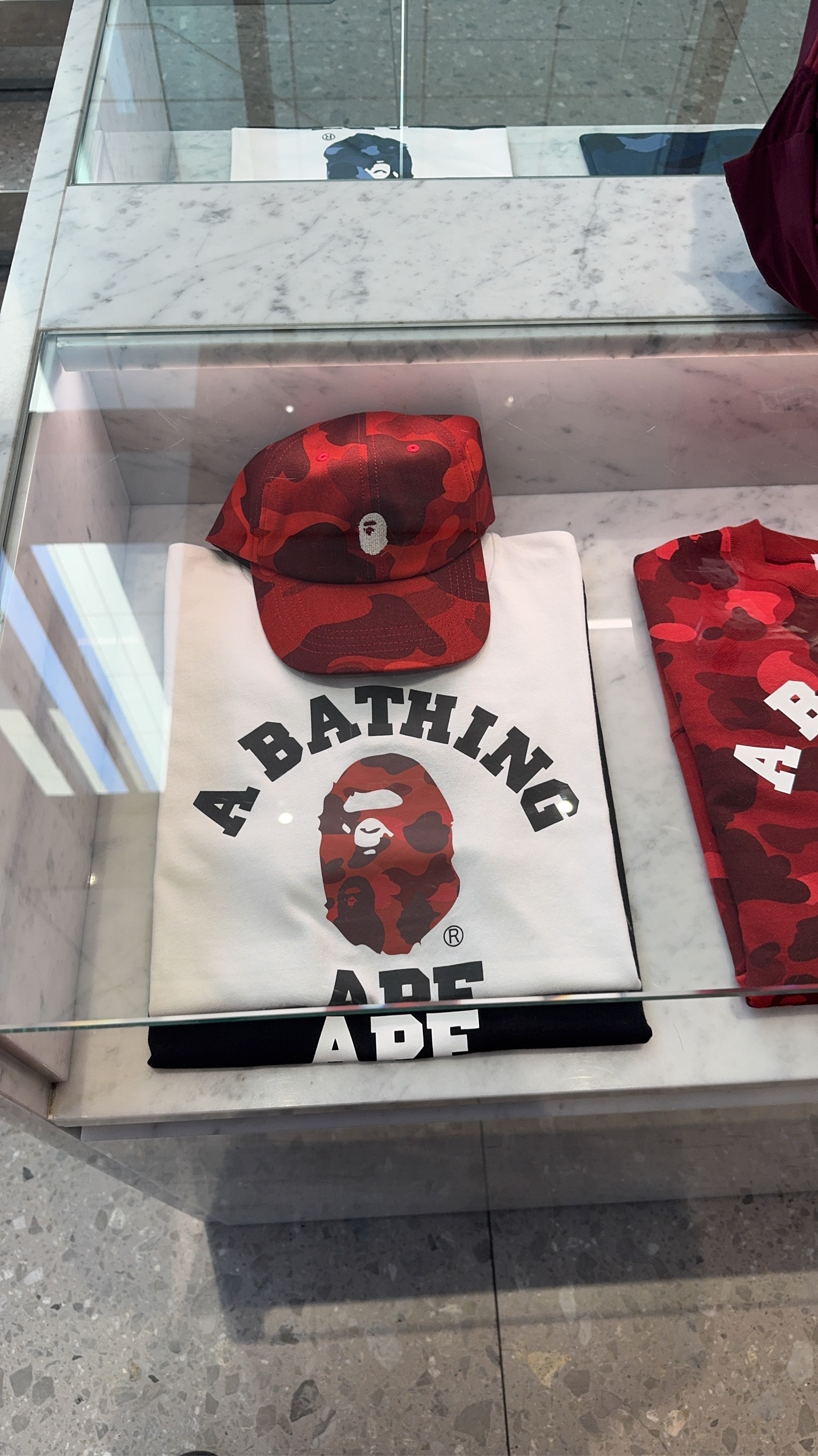 【日本限時連線代購】Bape Color Camo College Tee 經典學院字體 猿人迷彩LOGO 短踢 六色