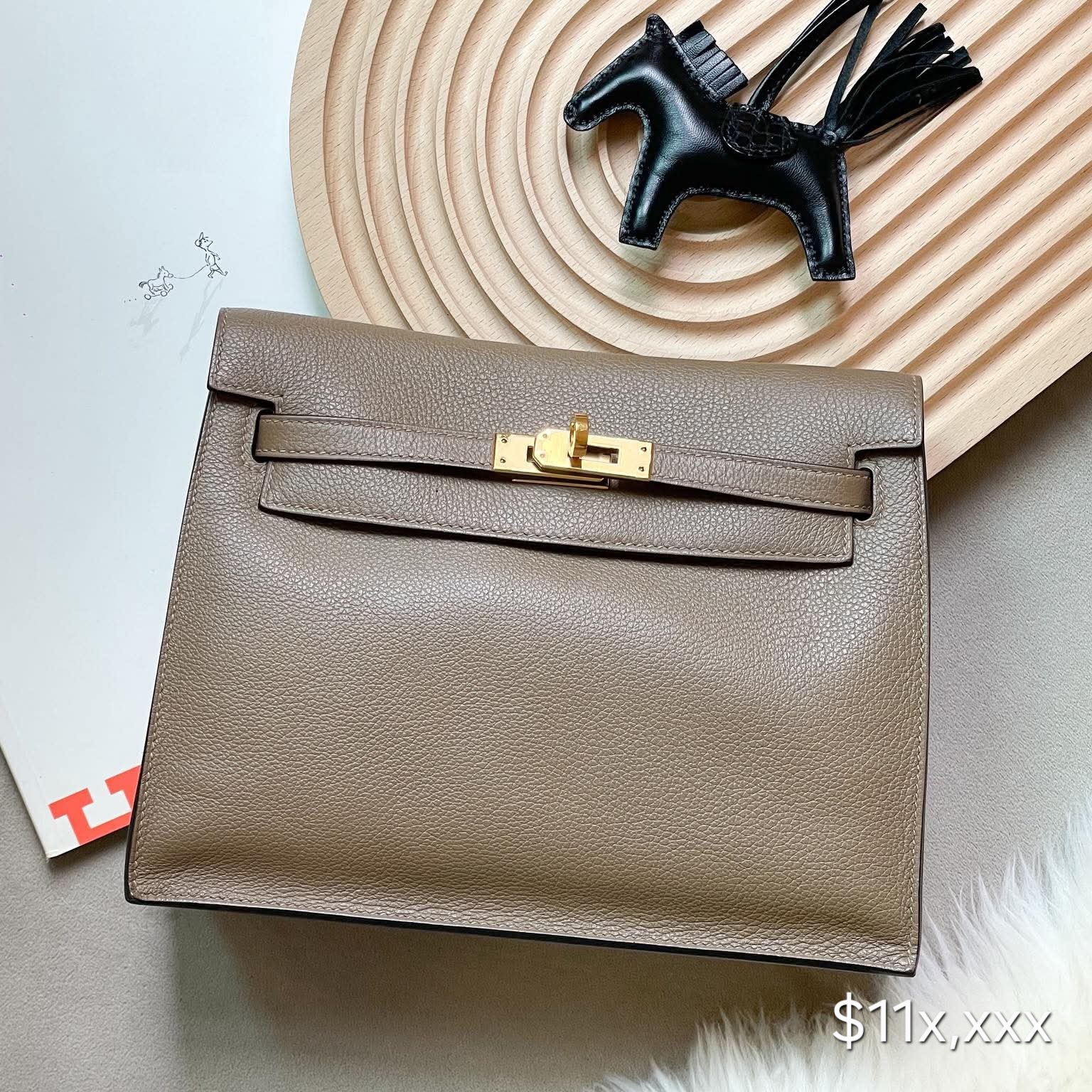 Preloved Hermès Kelly Danse  Evercolor  Beige de Weimar GHW HK$11x,xxx (HK$2,000 deposit to hold)