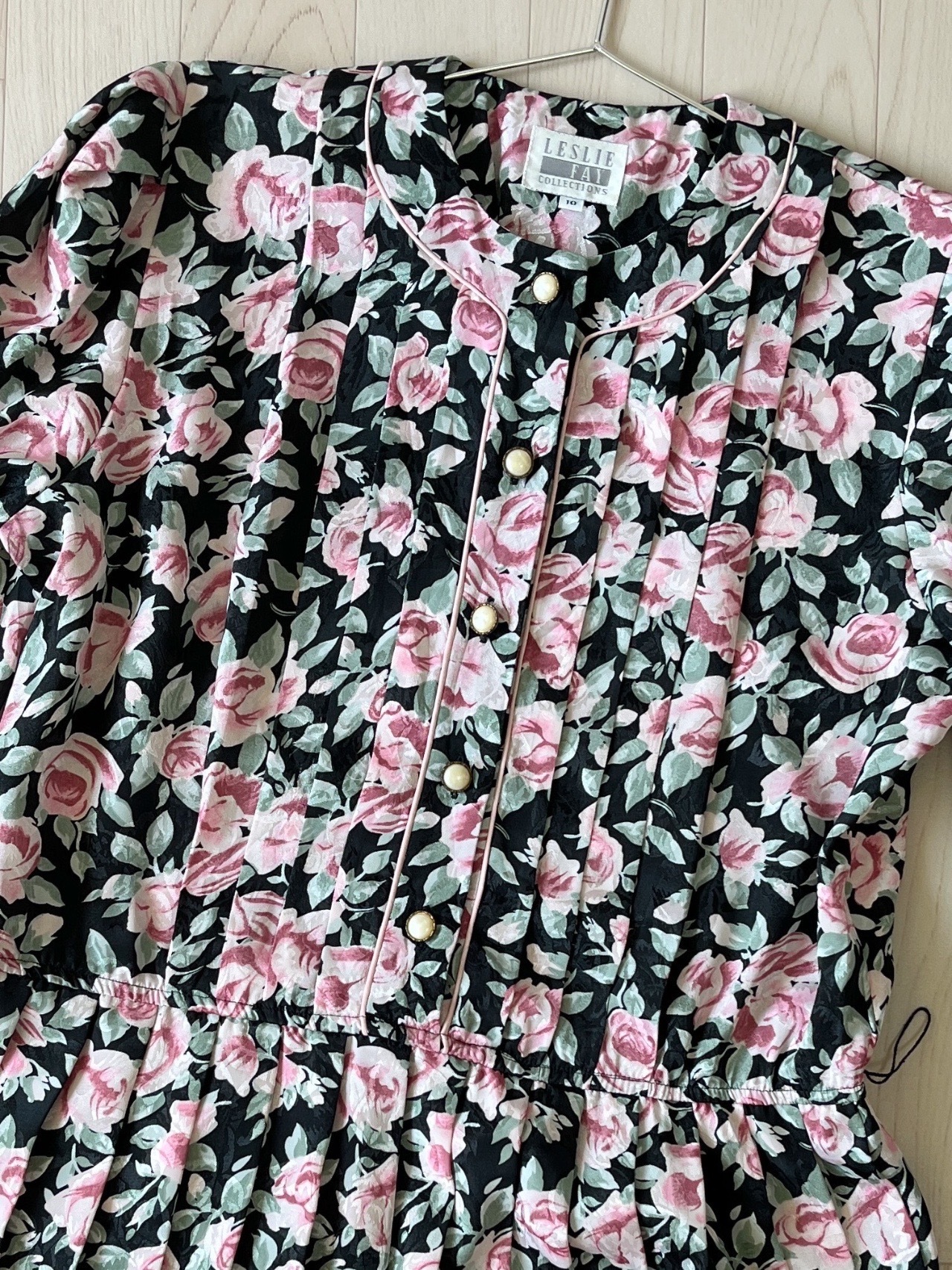 Leslie Fay黑色光澤感玫瑰花古著連身裙