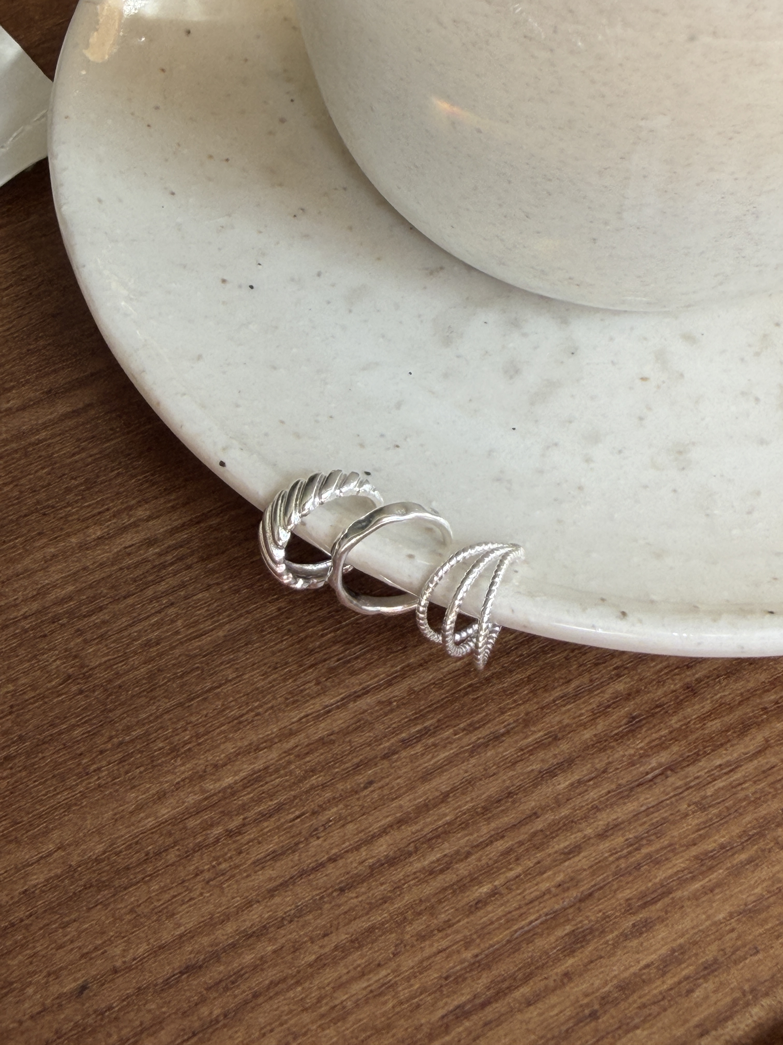 Heal (ear-cuff)