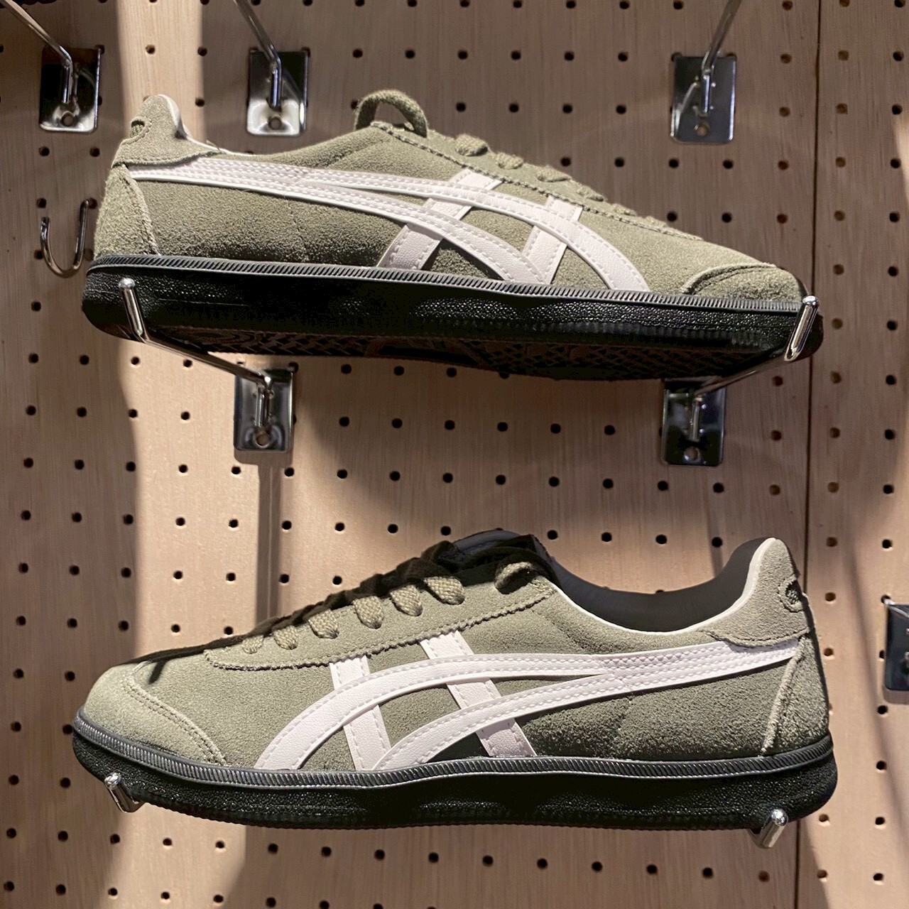 鬼塚虎 Onitsuka Tiger Tokuten 復古德訓鞋 橄欖綠 1183A907-300