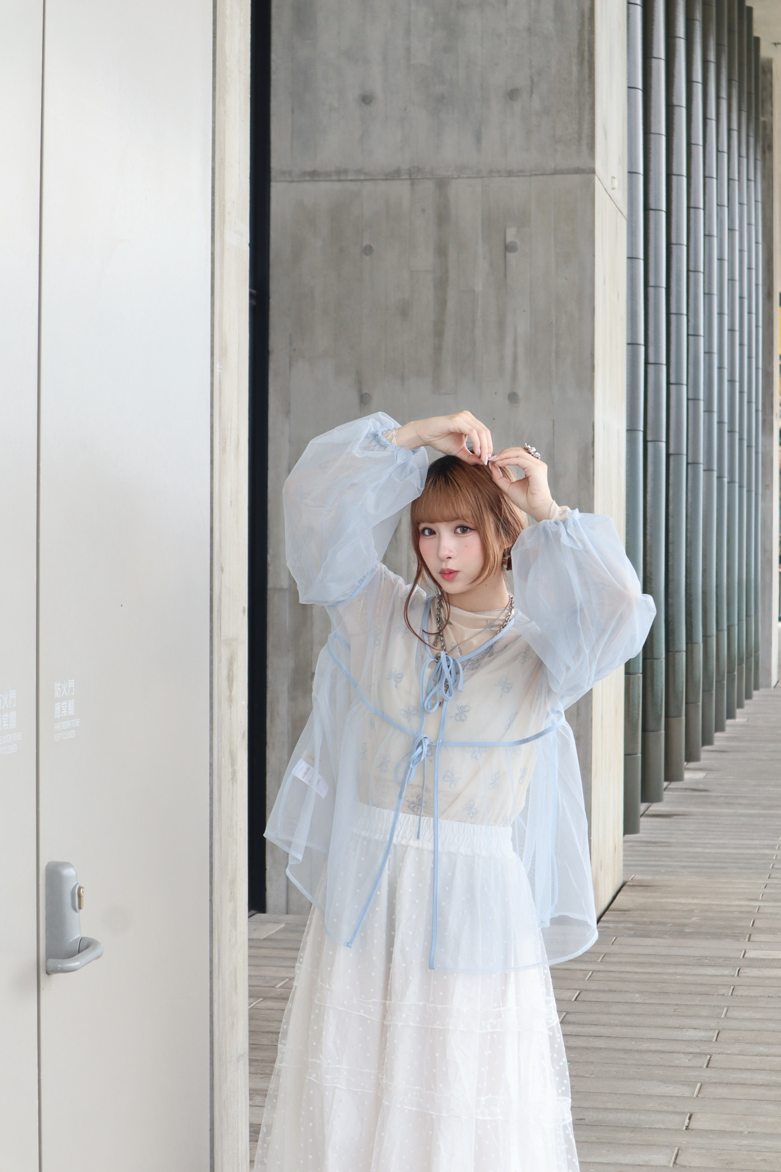 超QQ~絲帶🎀滑捋捋打底上衣 三色入