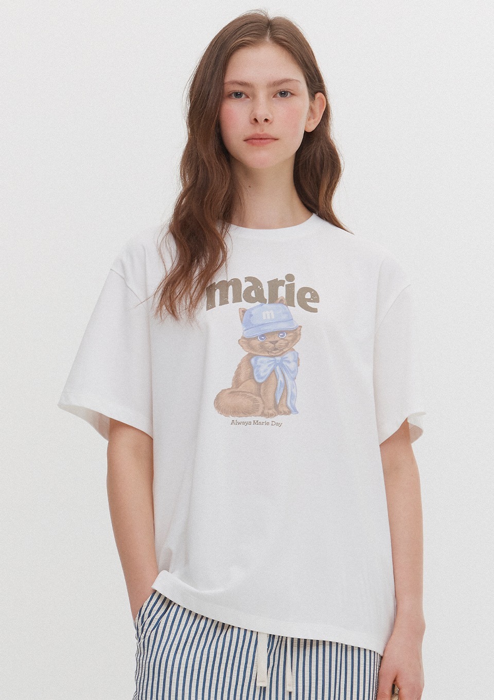 Marie Claire｜Ribbon Cats T-shirt (2colors)