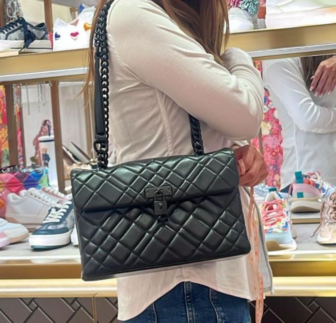【現貨】Kurt Geiger H051389 黑色中號Brixton Lock單肩包
