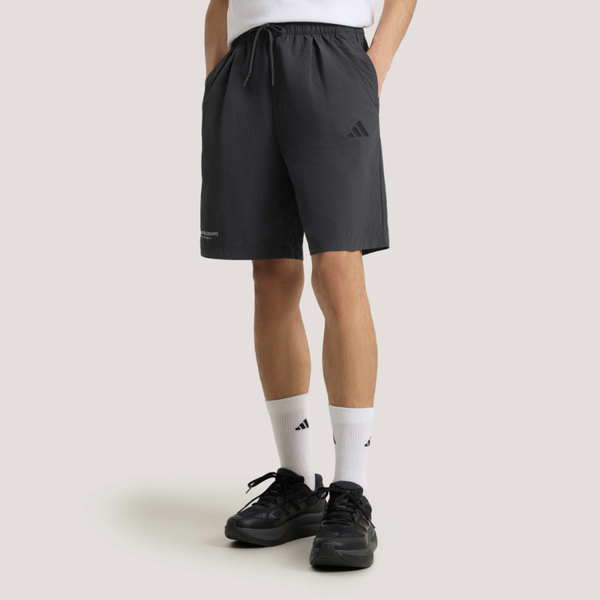 Adidas 愛迪達 Gfx Wv Shorts KR2603 男 短褲 運動短褲 休閒短褲 黑 亞版 舒適