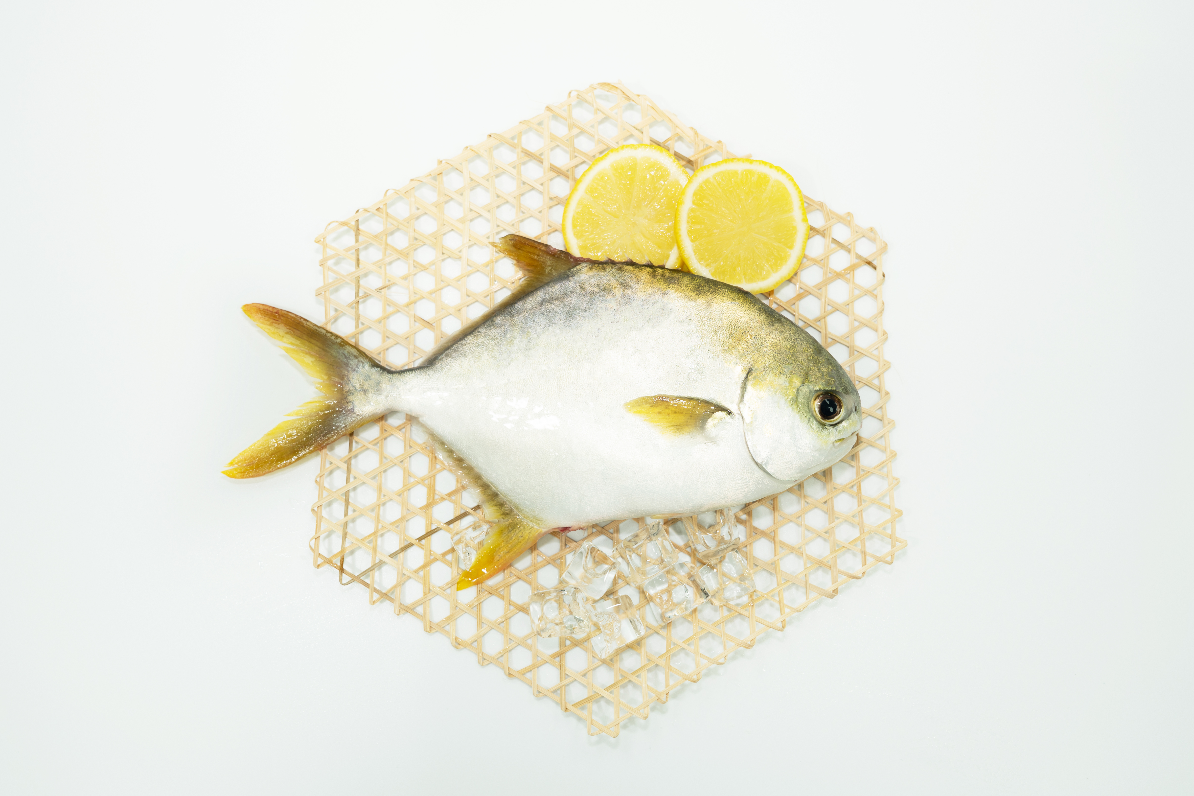 優鮮港品-本地速凍黃鱲鯧 1條 400g (包)