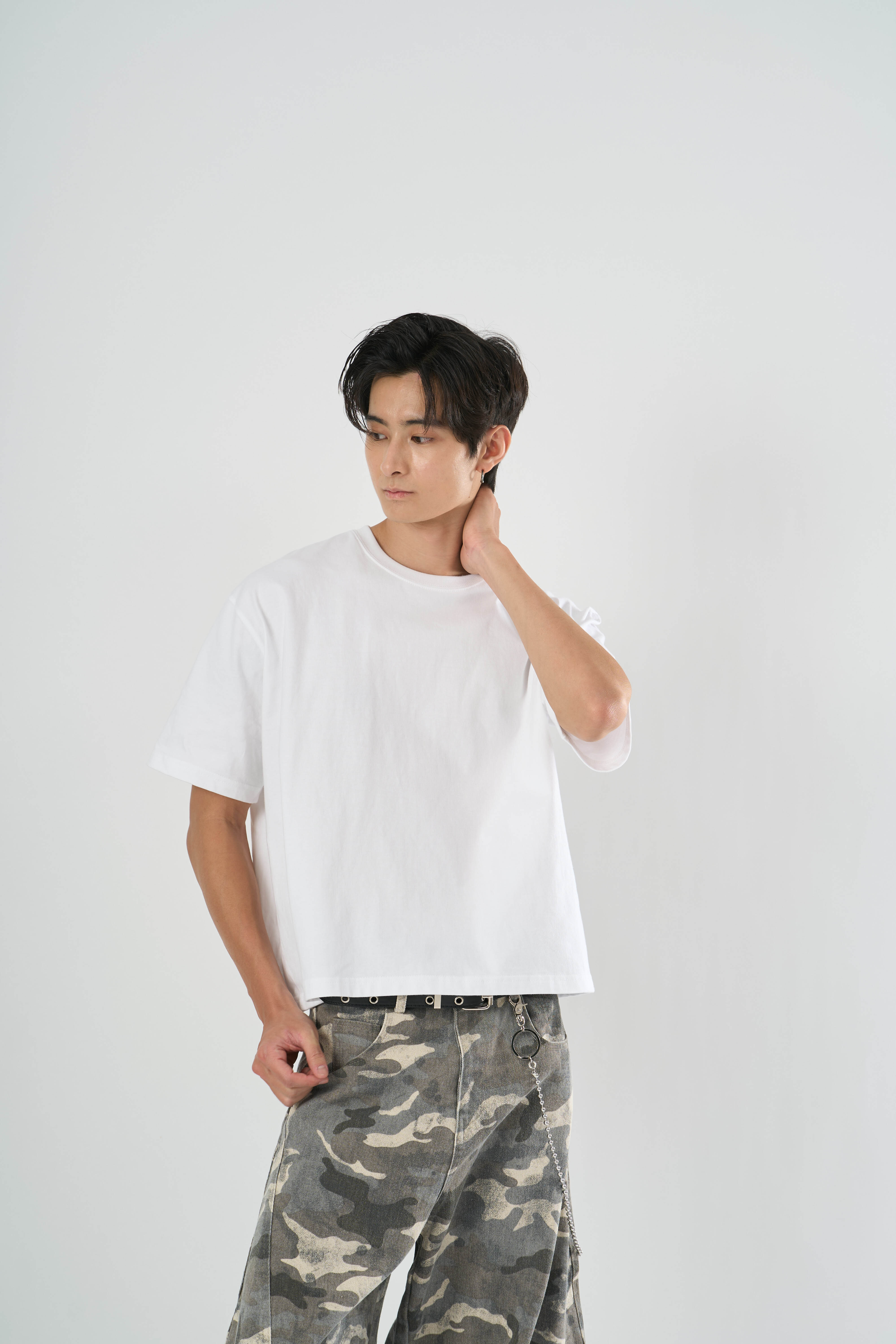 MOOS,韓系,素T,穿搭,韓國,男生穿搭,重磅T,OOTD,素色