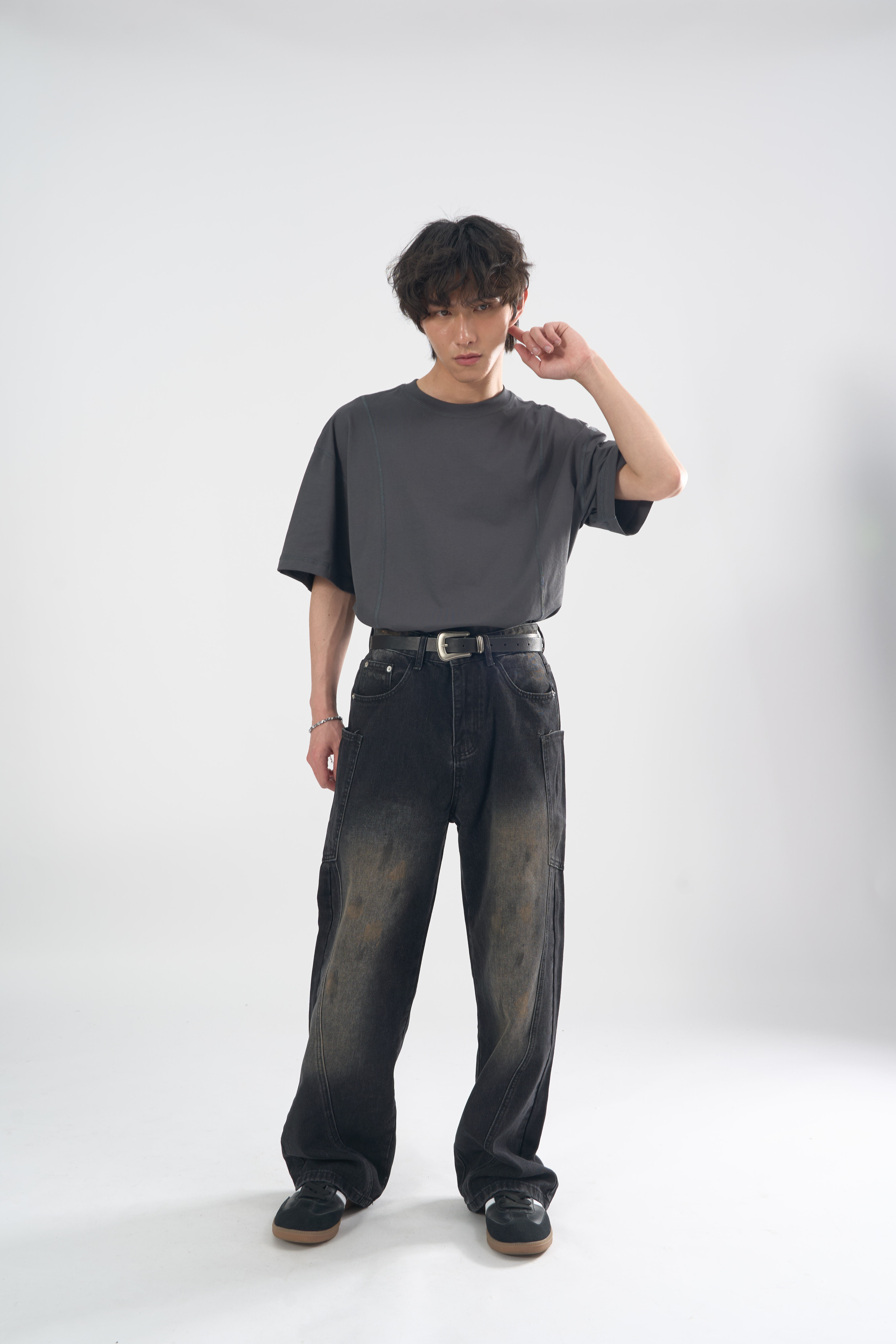 MOOS,韓系,素T,穿搭,韓國,男生穿搭,重磅T,OOTD,素色