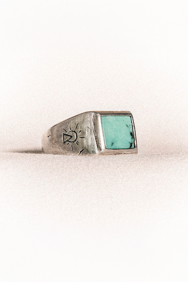SALTY DAGGER - TIBETAN TURQUOISE DREAMER戒指
