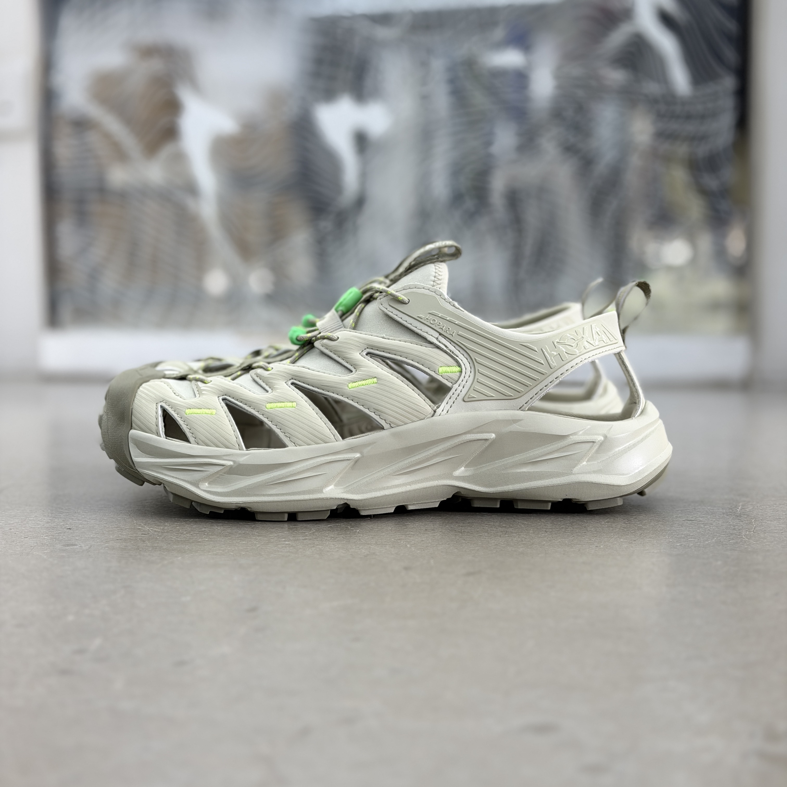 Hoka One One Hopara Oyster Mushroom