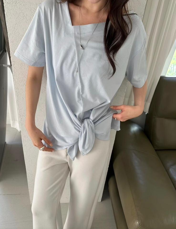 NE22 胸40-56 長19.5 $399 (一口價)