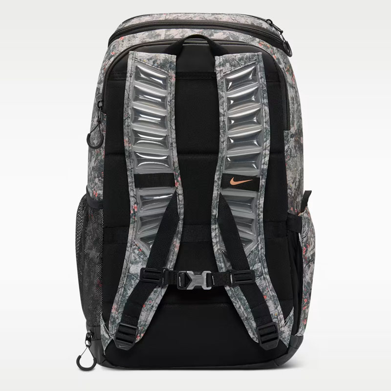 [特價售出無退換] NIKE VARSITY ELITE BACKPACK 黑灰印花 氣墊背帶 32L 雙肩後背包 有鞋艙【IH7965-236】 UTIBG