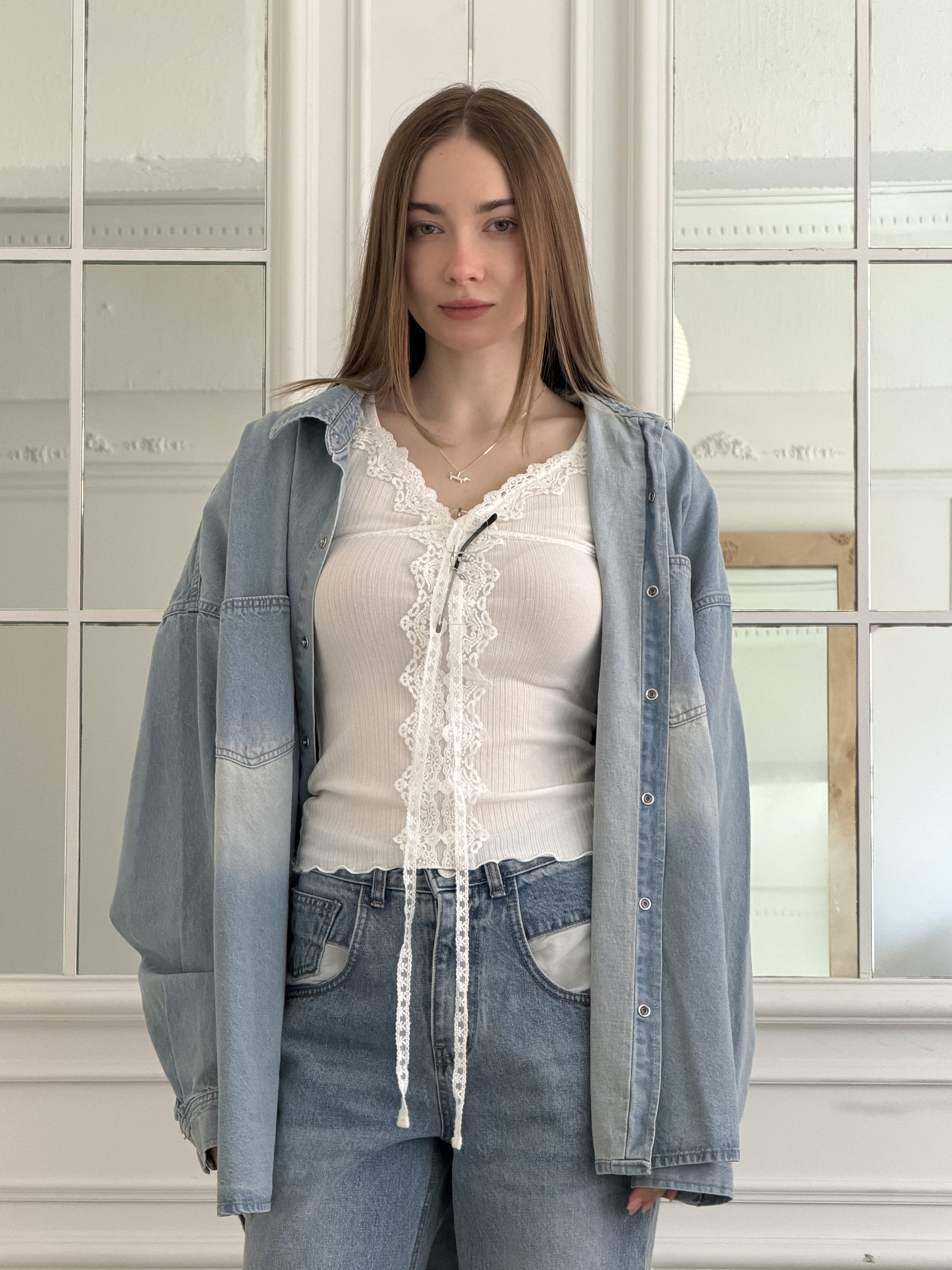 T28 DENIM TRUCKER JACKET