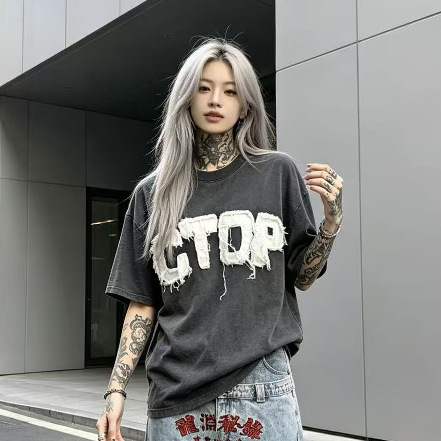 XCTRL 抽鬚數字布章寬版短T-黑