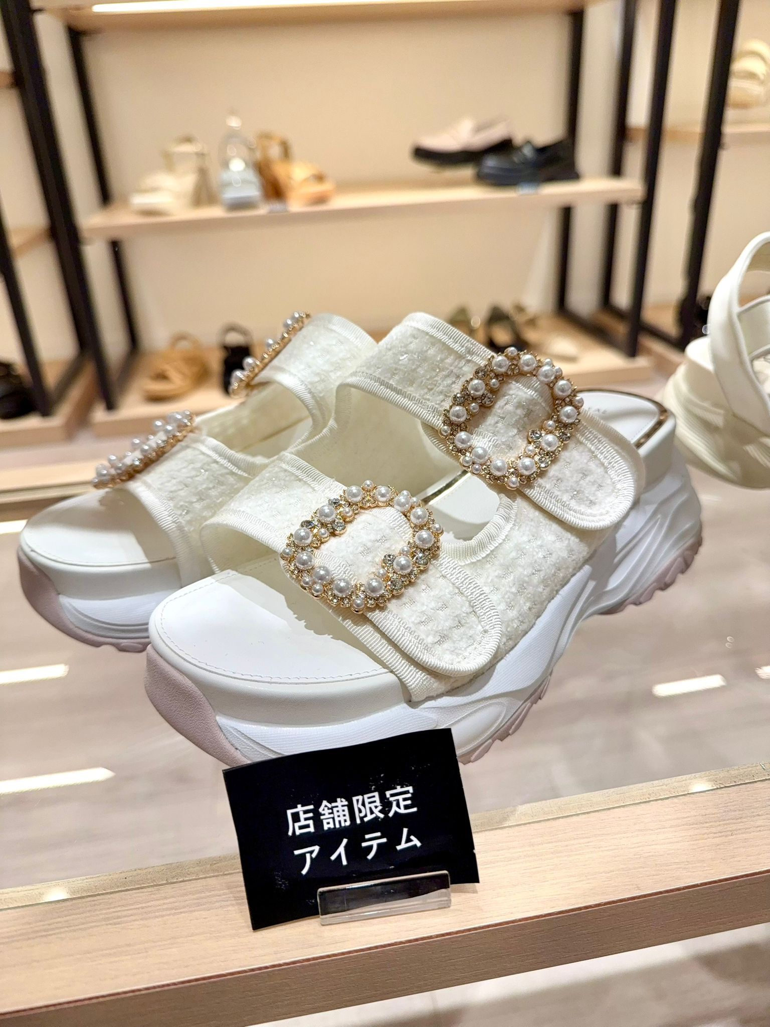 OC05 1寸半高 $799 盒+$30