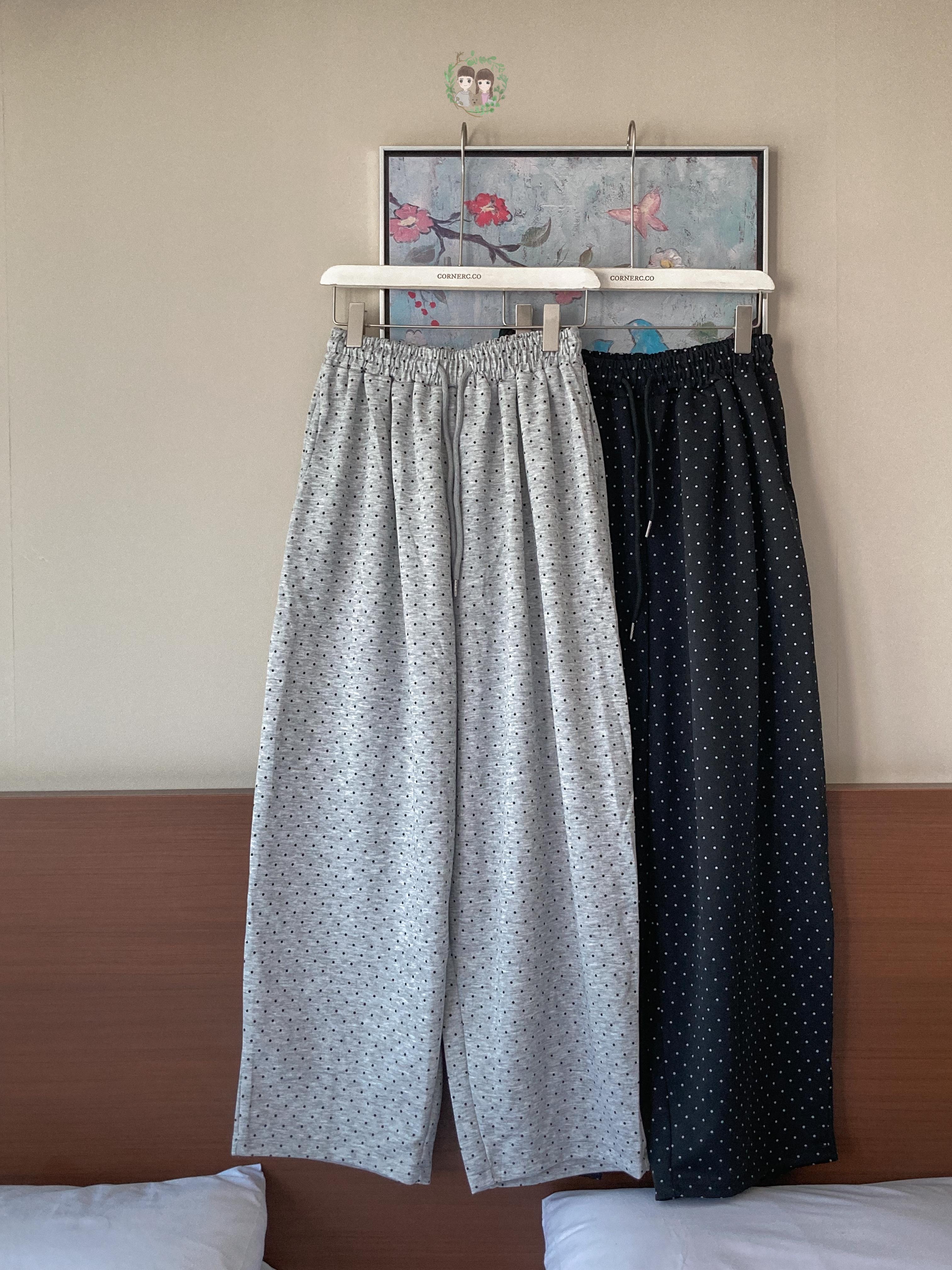Polka Dots Joggers 〈🇰🇷DAY 1〉