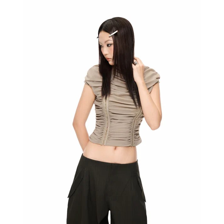 IUE STUDIO T-U206 RUCHE WAVY TOP