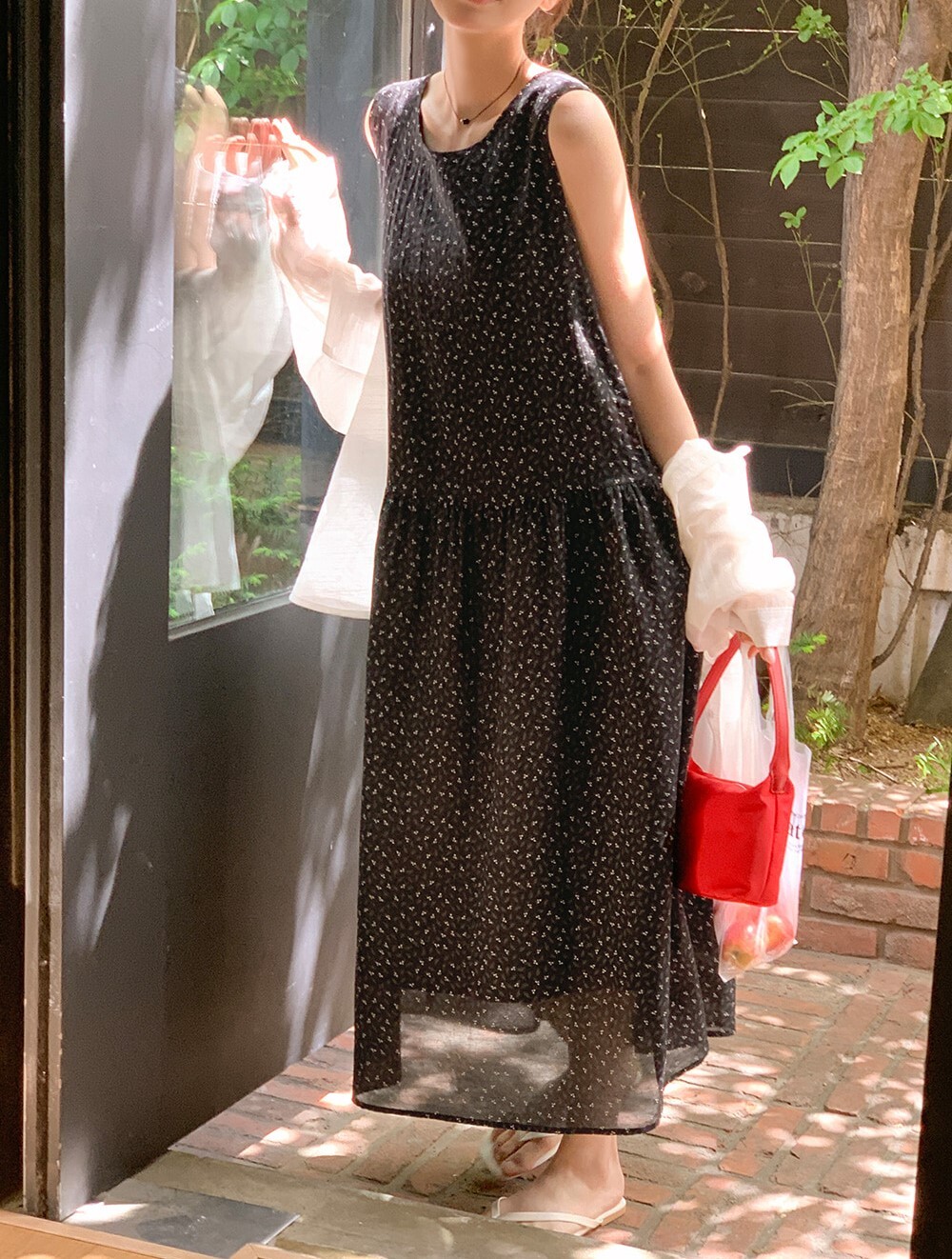 韓國grace muse授權 陽光氣息飄逸後背綁帶碎花洋裝