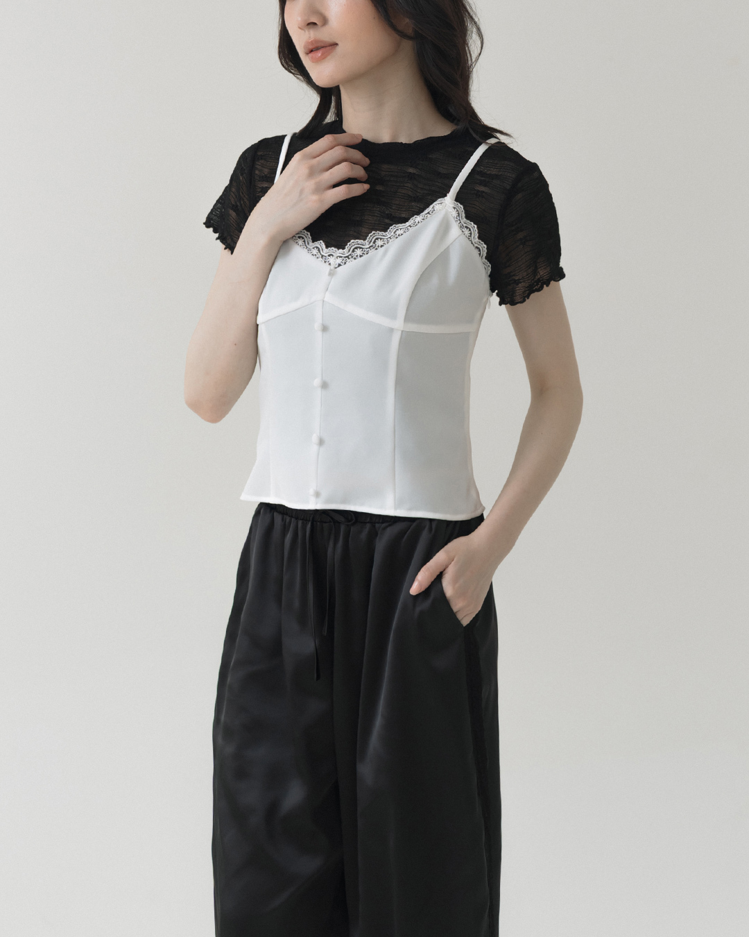 Satin lace cut fitted spaghetti strap vest - white S/M【01099665】in stock+pre-order
