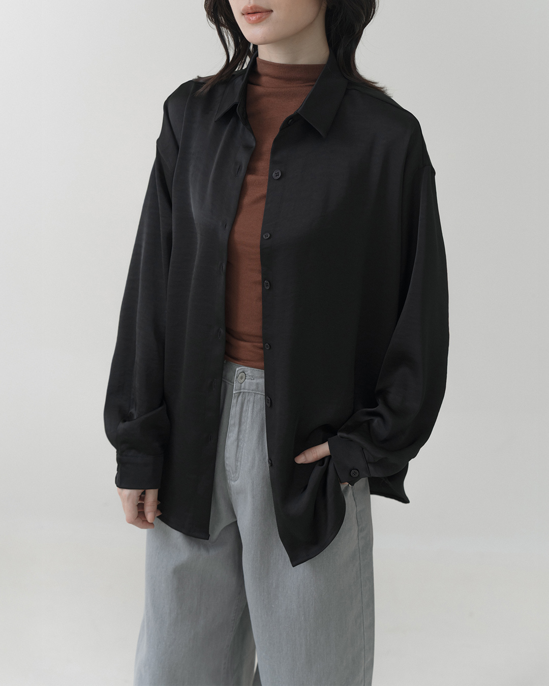 Textured satin wide-sleeved long-sleeved shirt - black【01025792】in stock+pre-order