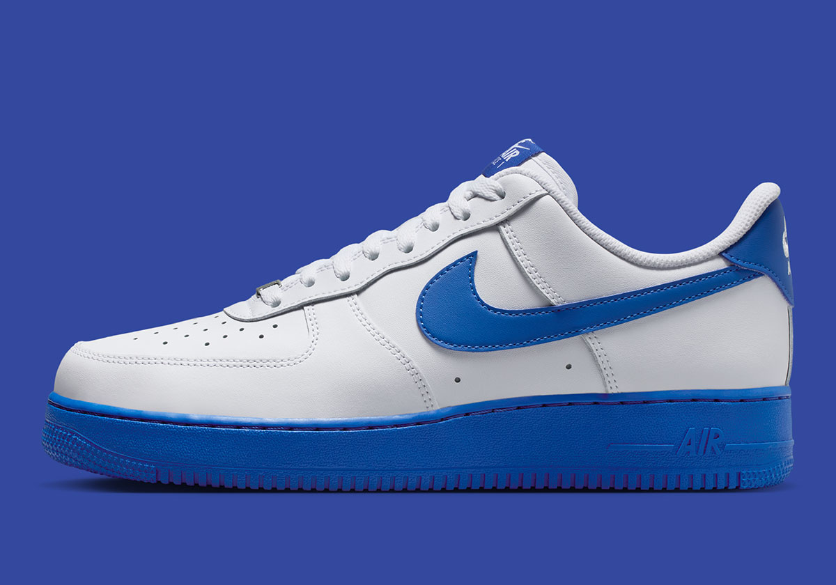 【預訂】NIKE AIR FORCE 1 07 白寶藍底-MEN