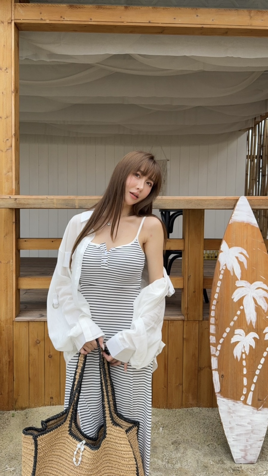 吊帶胸墊開衩長裙