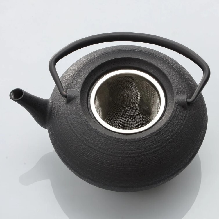 日本製 急須 茶壺 / 扁壺 鋳心之工房 / Good Design Award