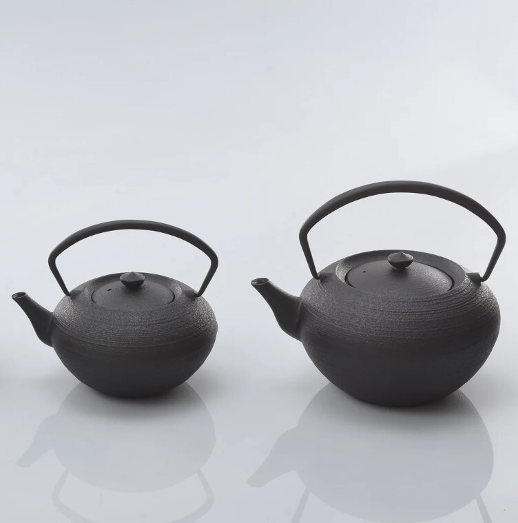 日本製 急須 茶壺 / 扁壺 鋳心之工房 / Good Design Award
