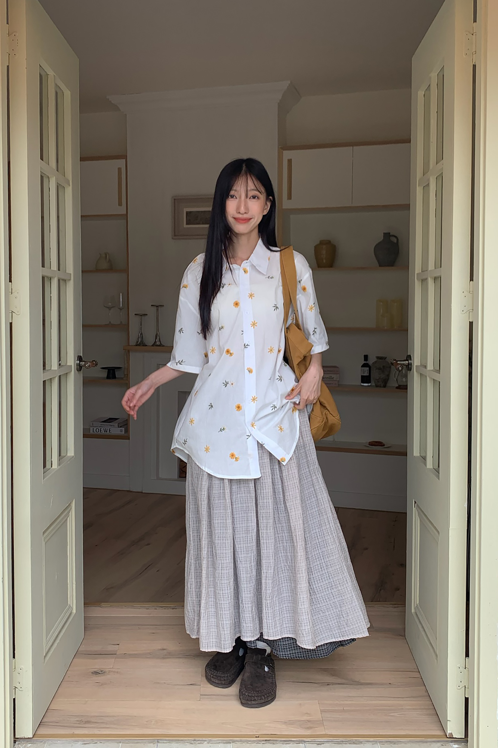夏日暖陽小黃花刺繡短襯