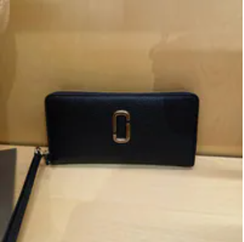 [S] MARC JACOBS BLACK 2F5SMP068S01-001 J MARC CONTINENTAL WALLET, 196611776622 (SMJ700)