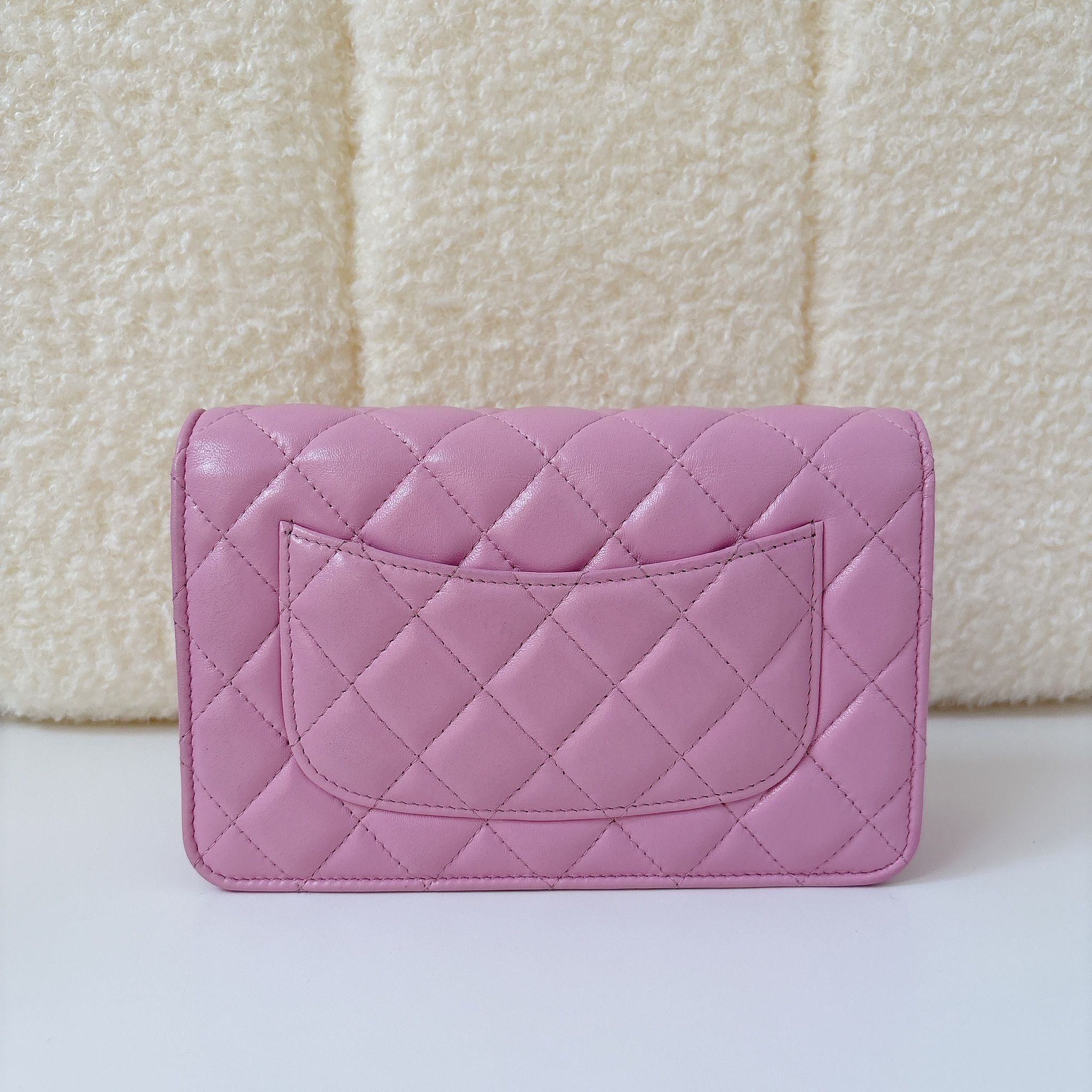 Chanel Classic Wallet on Chain-  Sakura Pink / GHW