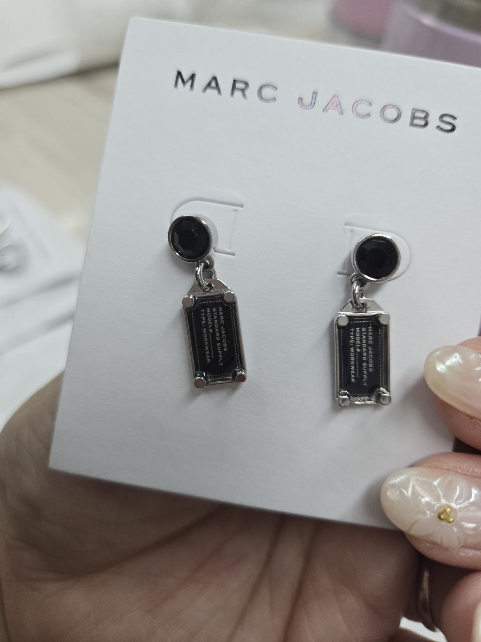 [S] MARC JACOBS SILVER/BLACK BUTTON DROP EARRINGS, 196611778015 (SMJ712)
