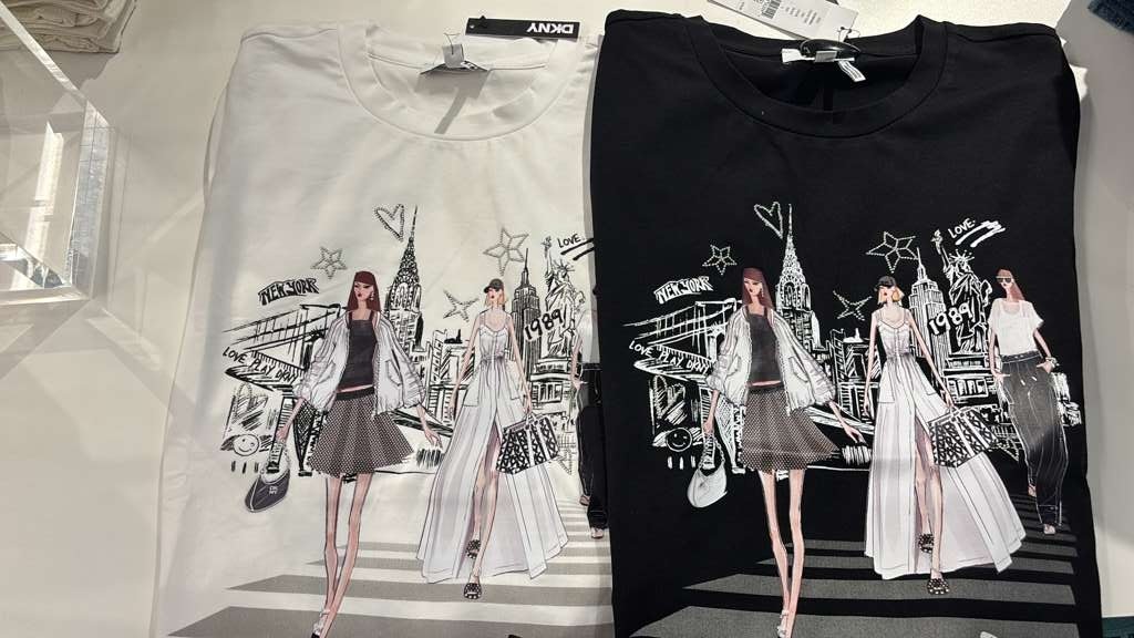 ZR009 DKNY 都市女孩印花TEE