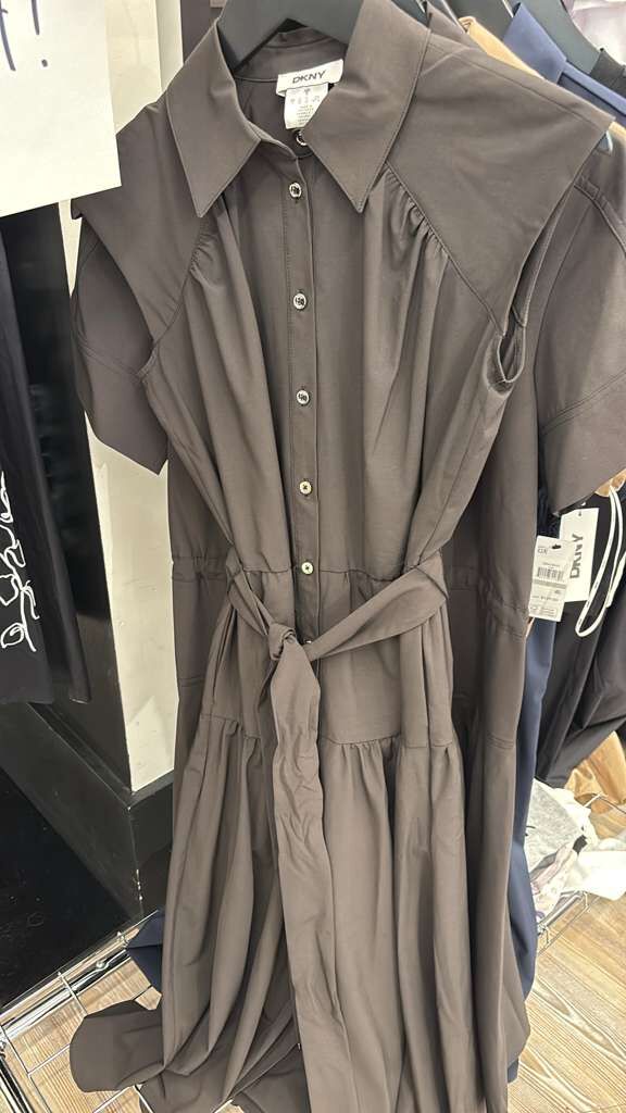 ZR021 DKNY 黑色綁腰短袖連身裙