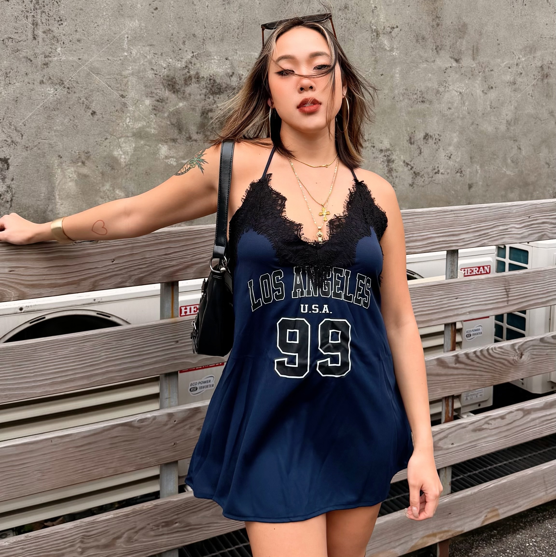 𝐋𝐀 𝟗𝟗 𝐕𝐢𝐛𝐞𝐬 🏀 街頭蕾絲運動洋裝