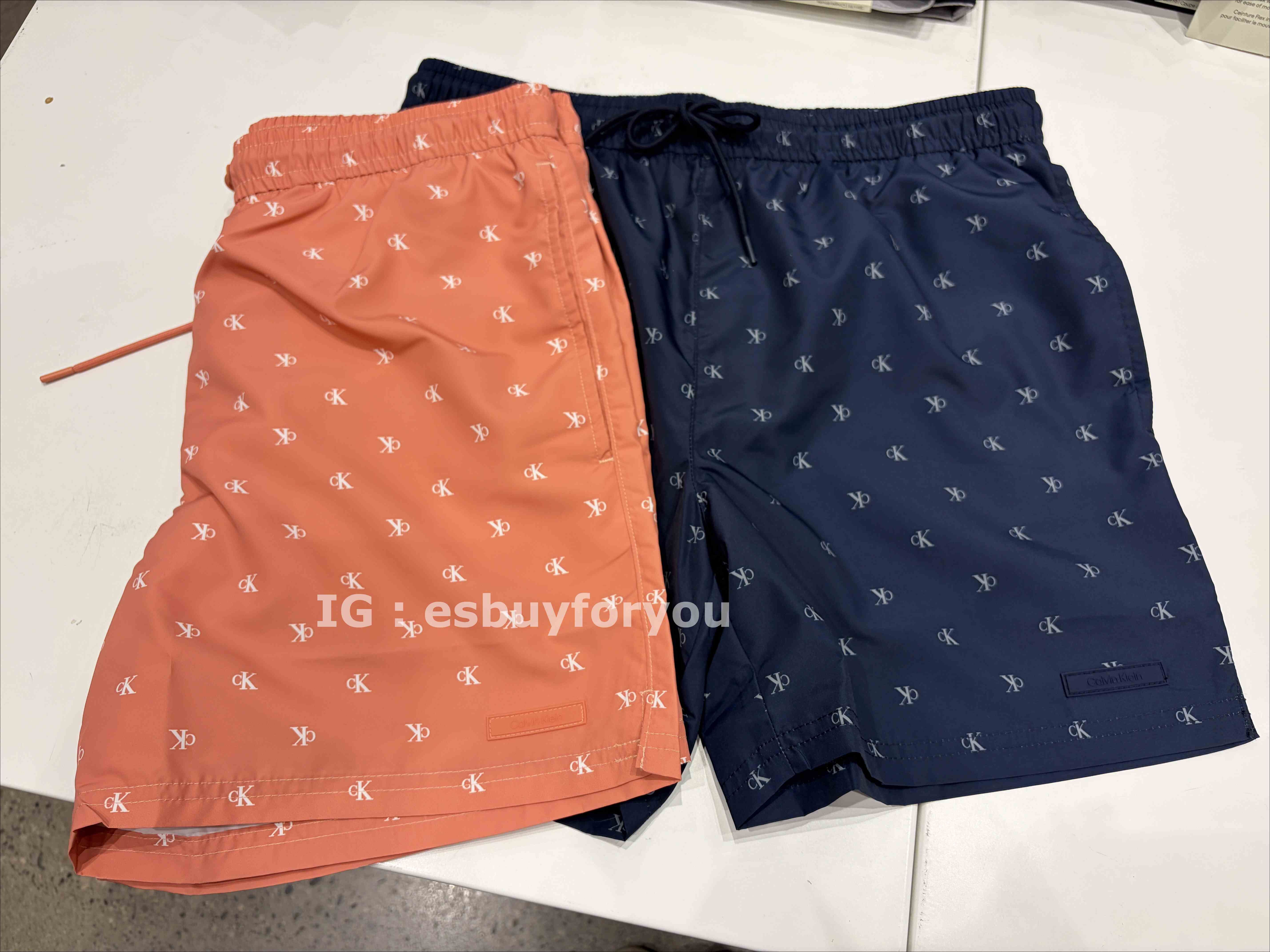 CK 男大人 滿版小LOGO 海灘褲 (2色) (長度5)