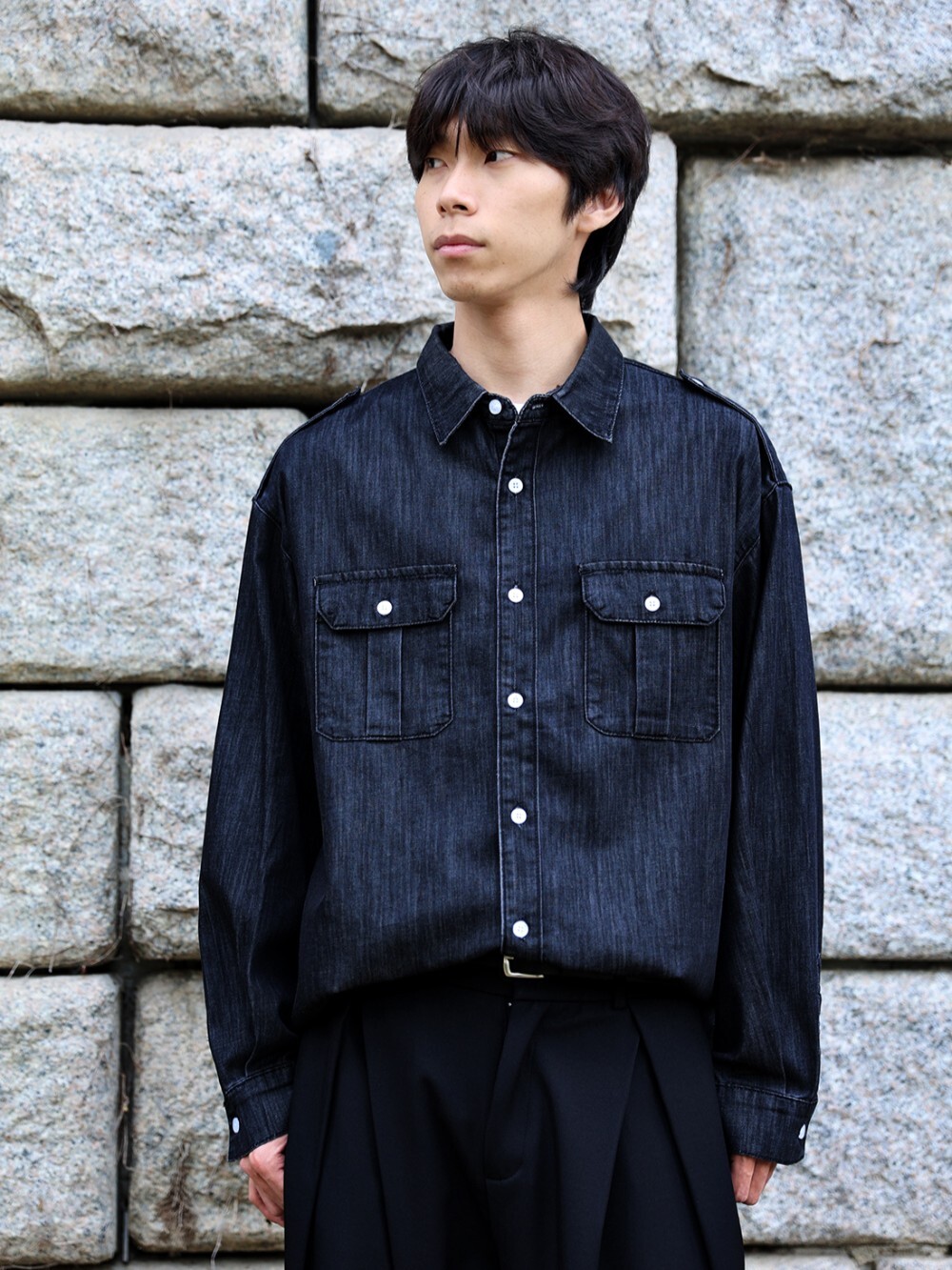Work epaulette denim shirt