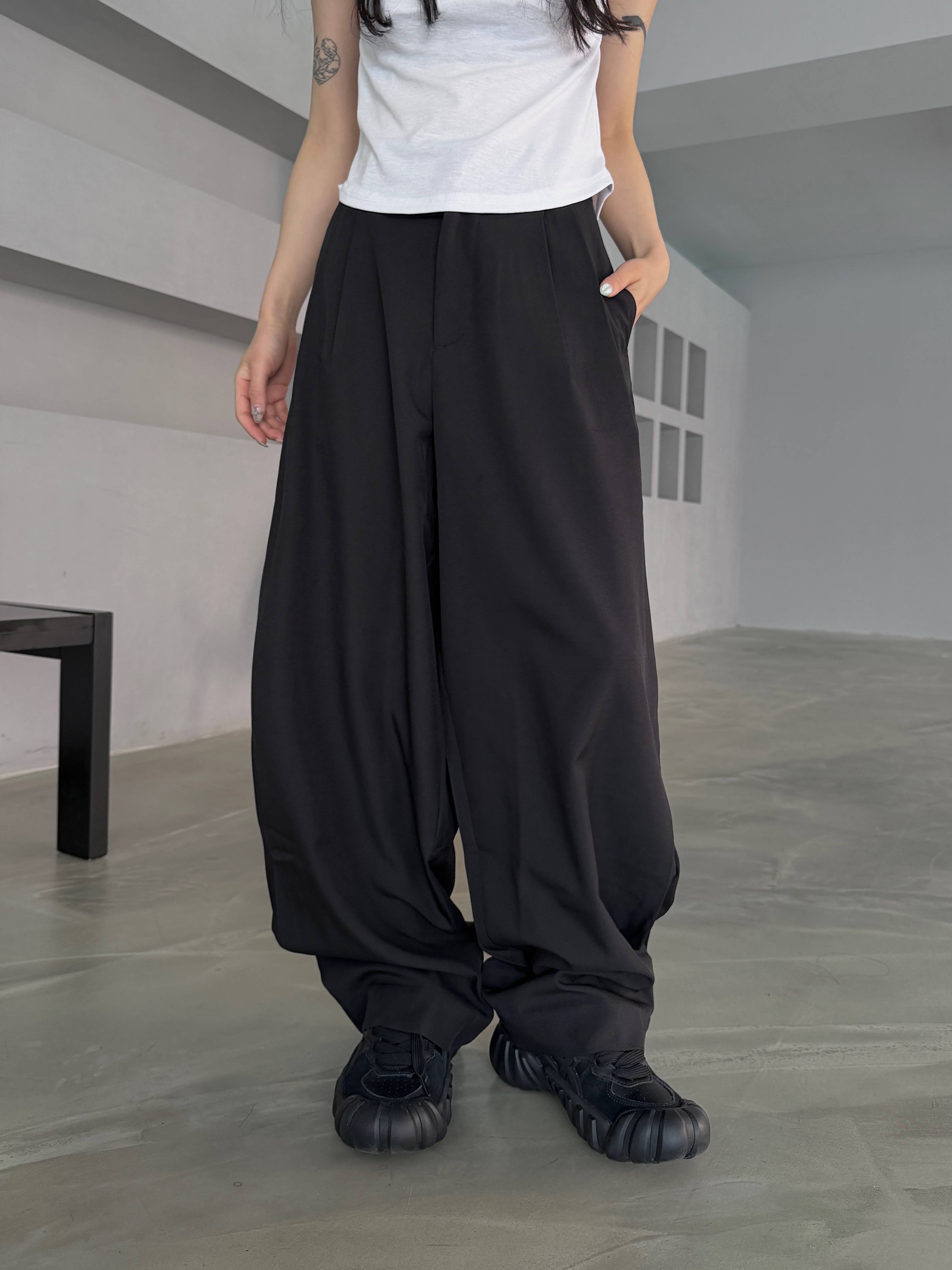 ［IDEAL MADE］側摺線 垂墜堆積 涼感寬鬆西裝褲