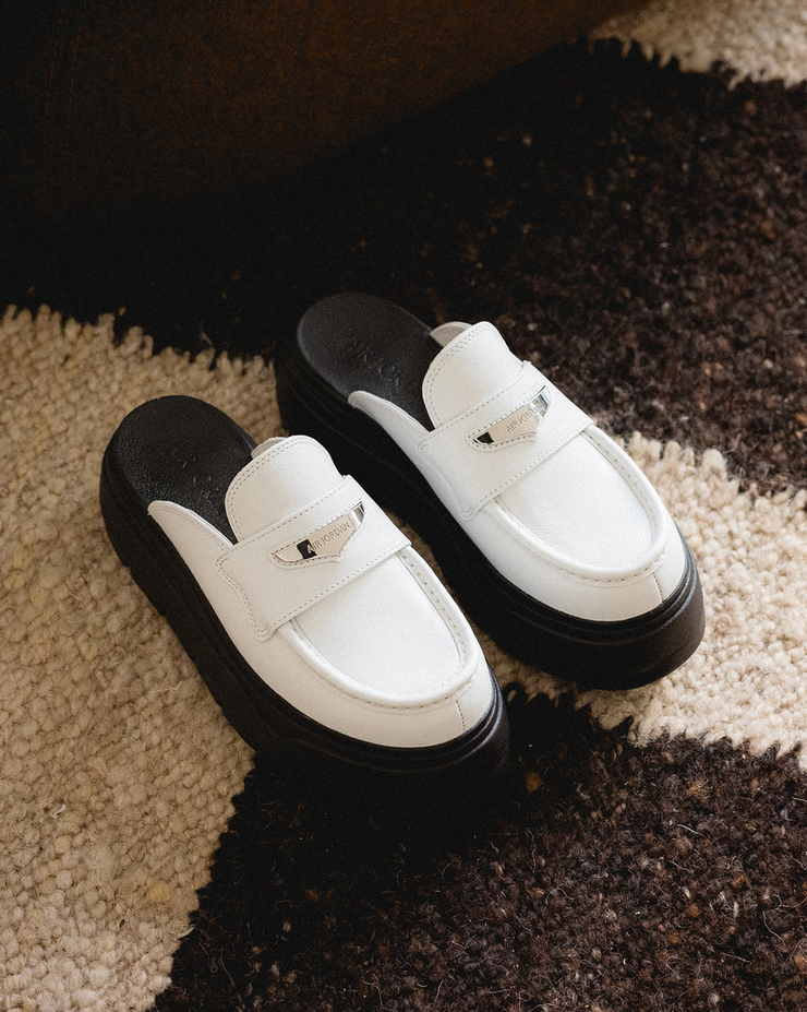 【預訂】AIR JORDAN MULE 白銀樂福厚底皮鞋-WOMEN