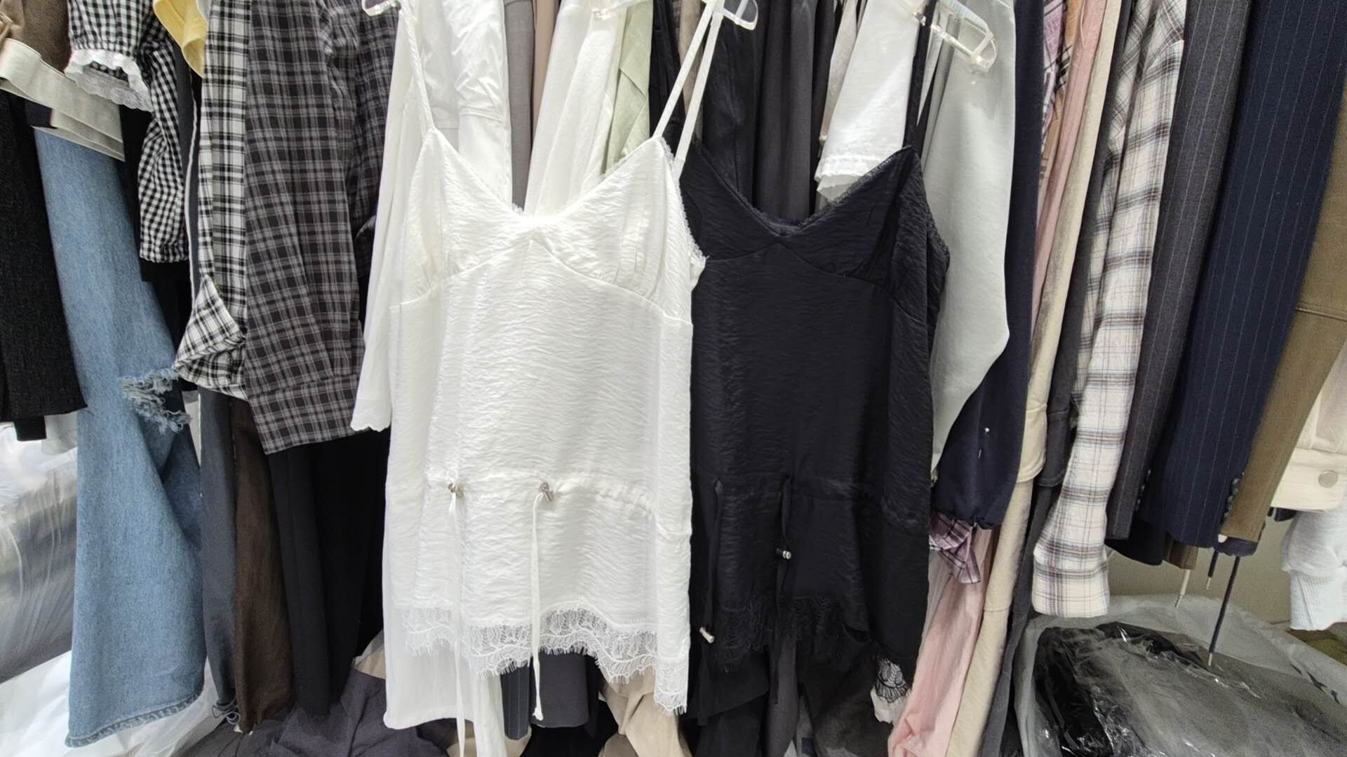 TE2611 Summer Lace OPS