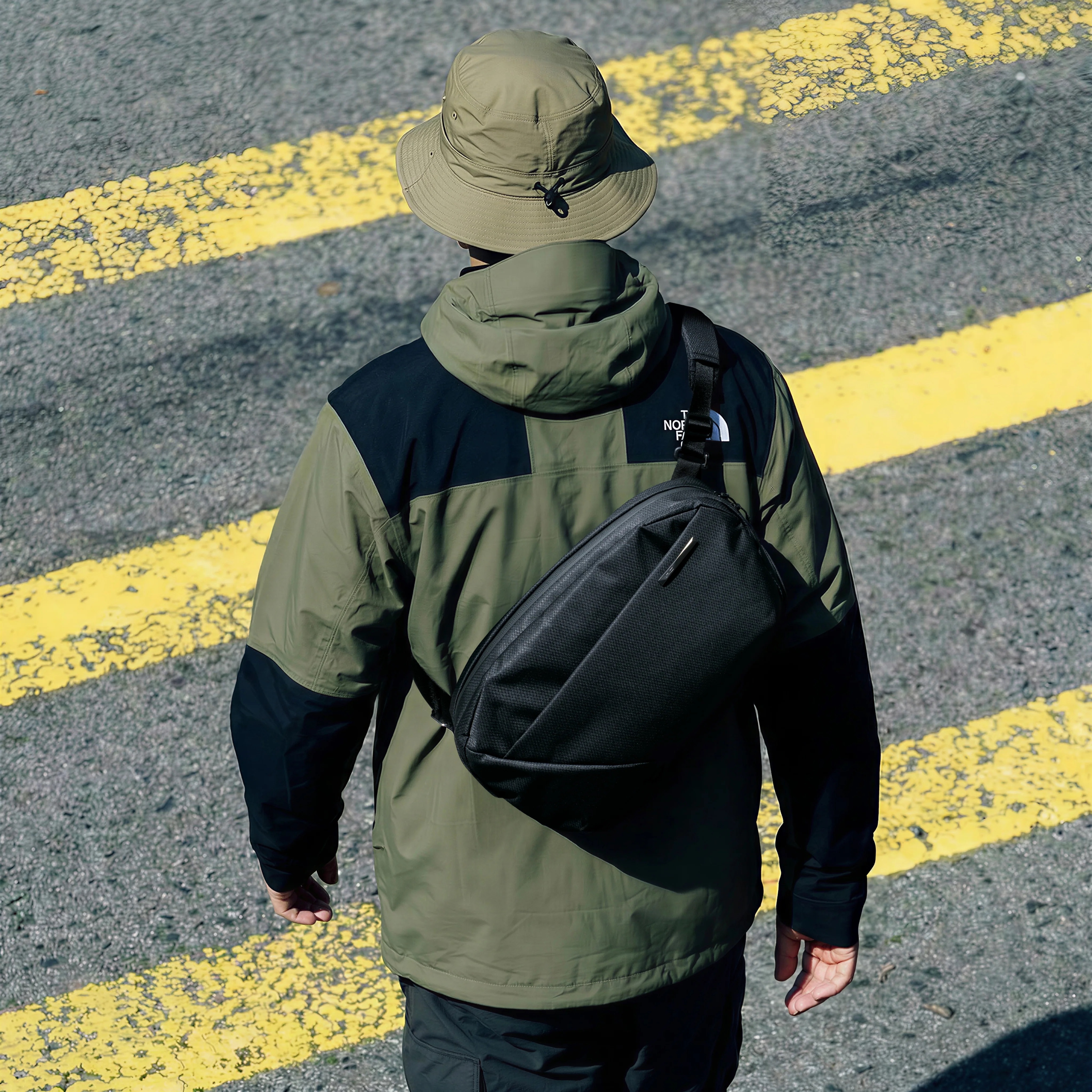 NIID NEO Nomad N2 MAX Pro Sling Bag 10L - Multi-Compart