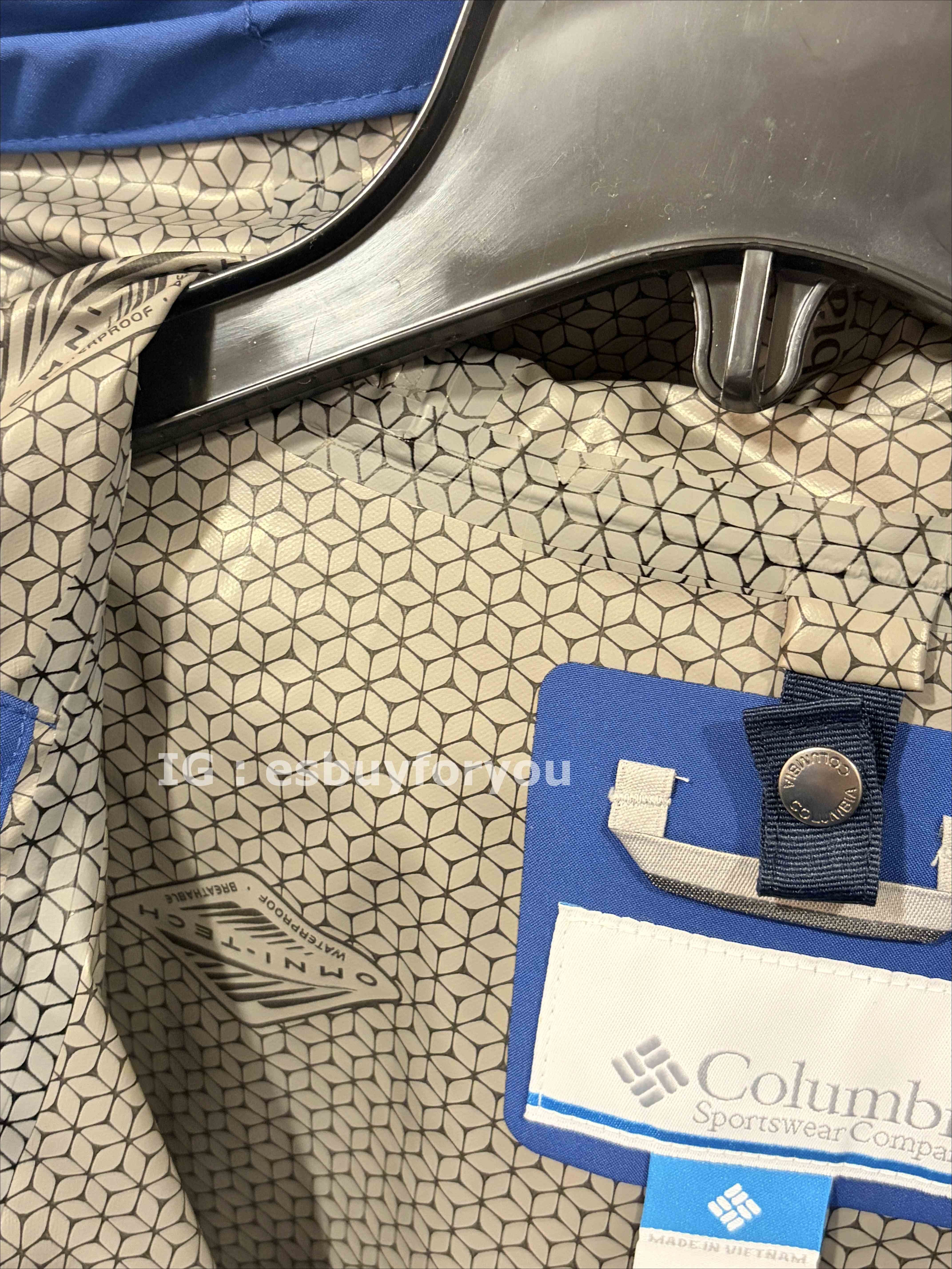Columbia 哥倫比亞 男款 OMNI-TECH 霧面防皺防潑水風衣 內裡全壓膠/三合一接口/可收納 (3色)