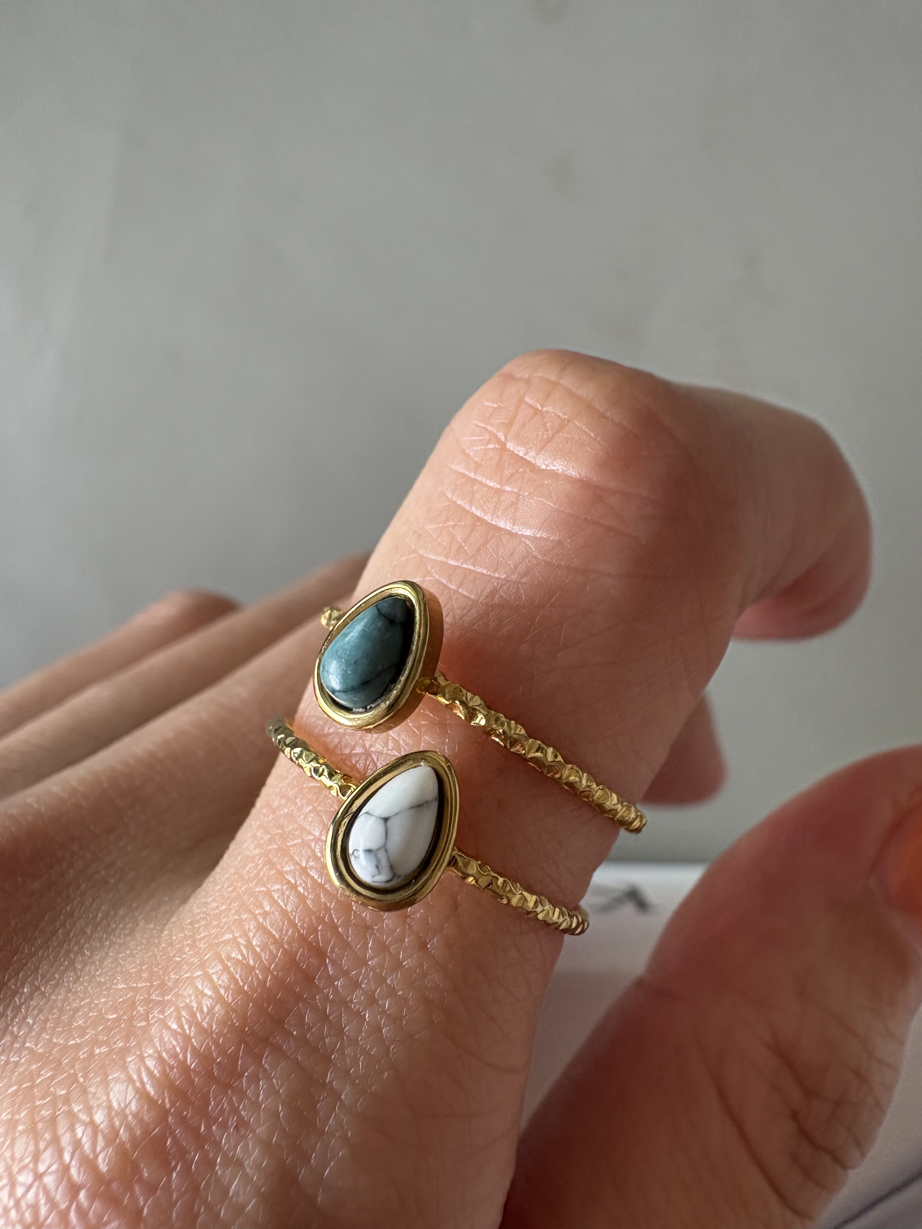 color stone ring