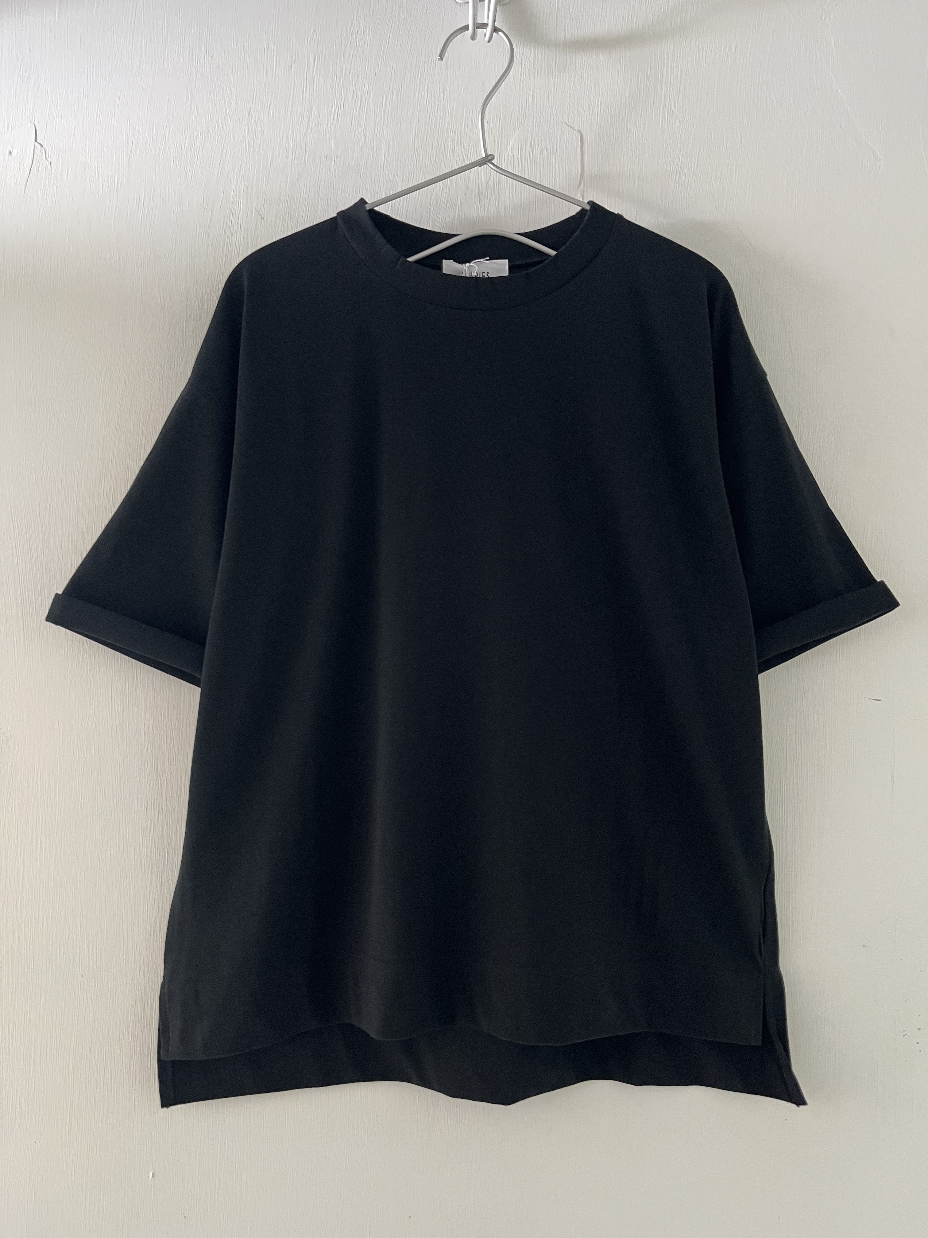 日本製DIARIES黑色圓領tee