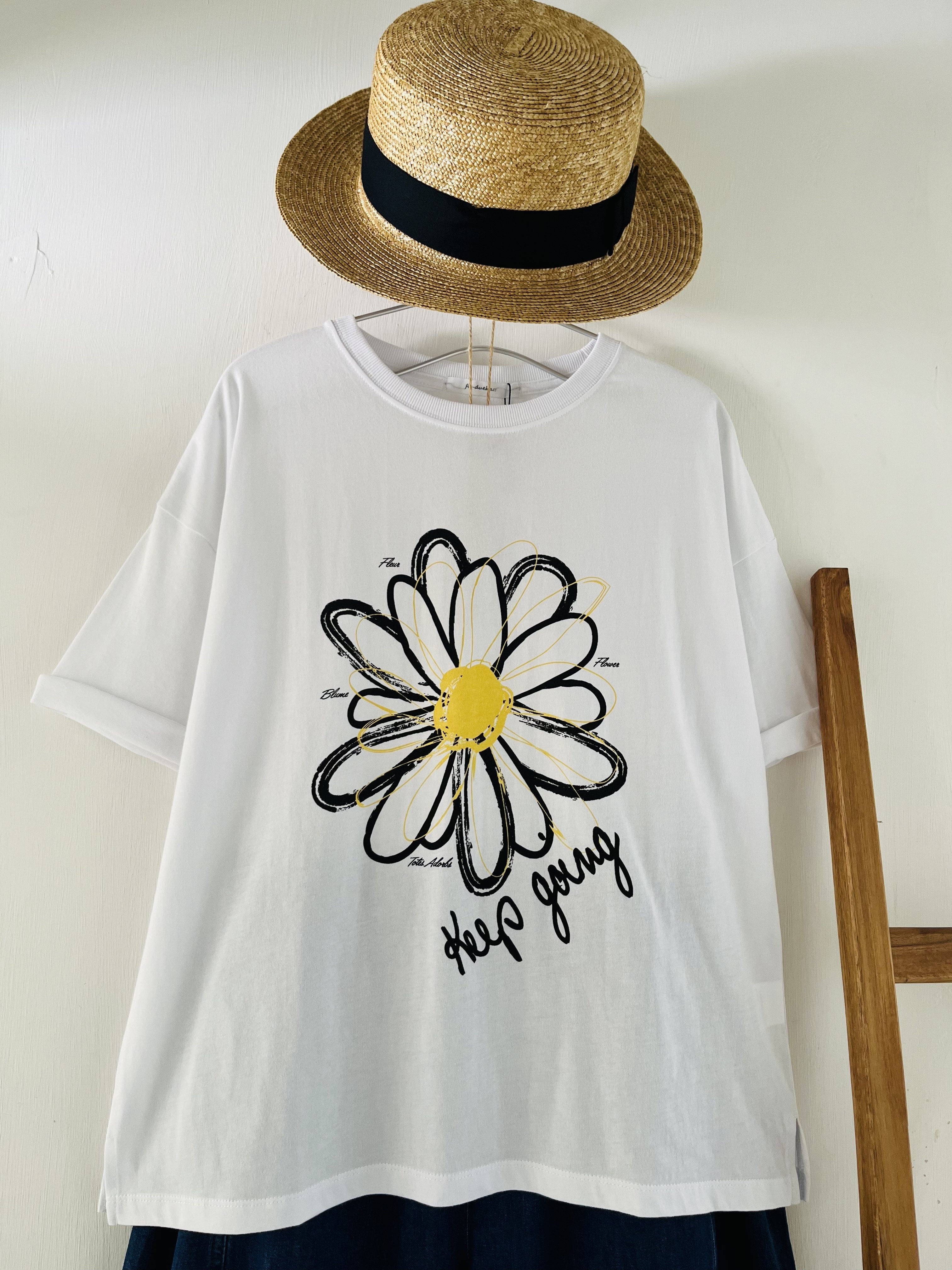 fu-dueka白色圓領花🌼tee