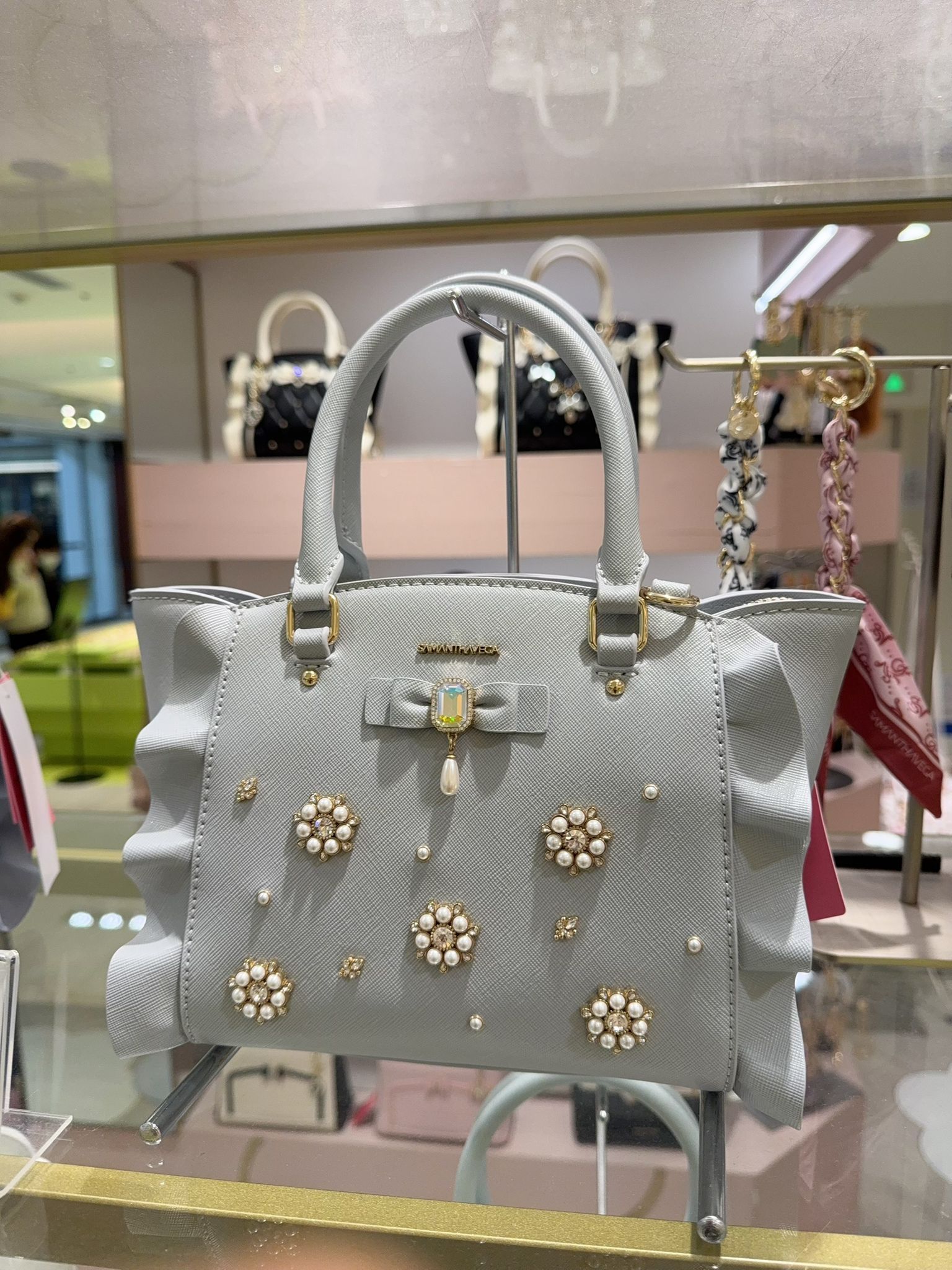 SA09 有斜孭帶有、拉鍊 闊11高7 $1369