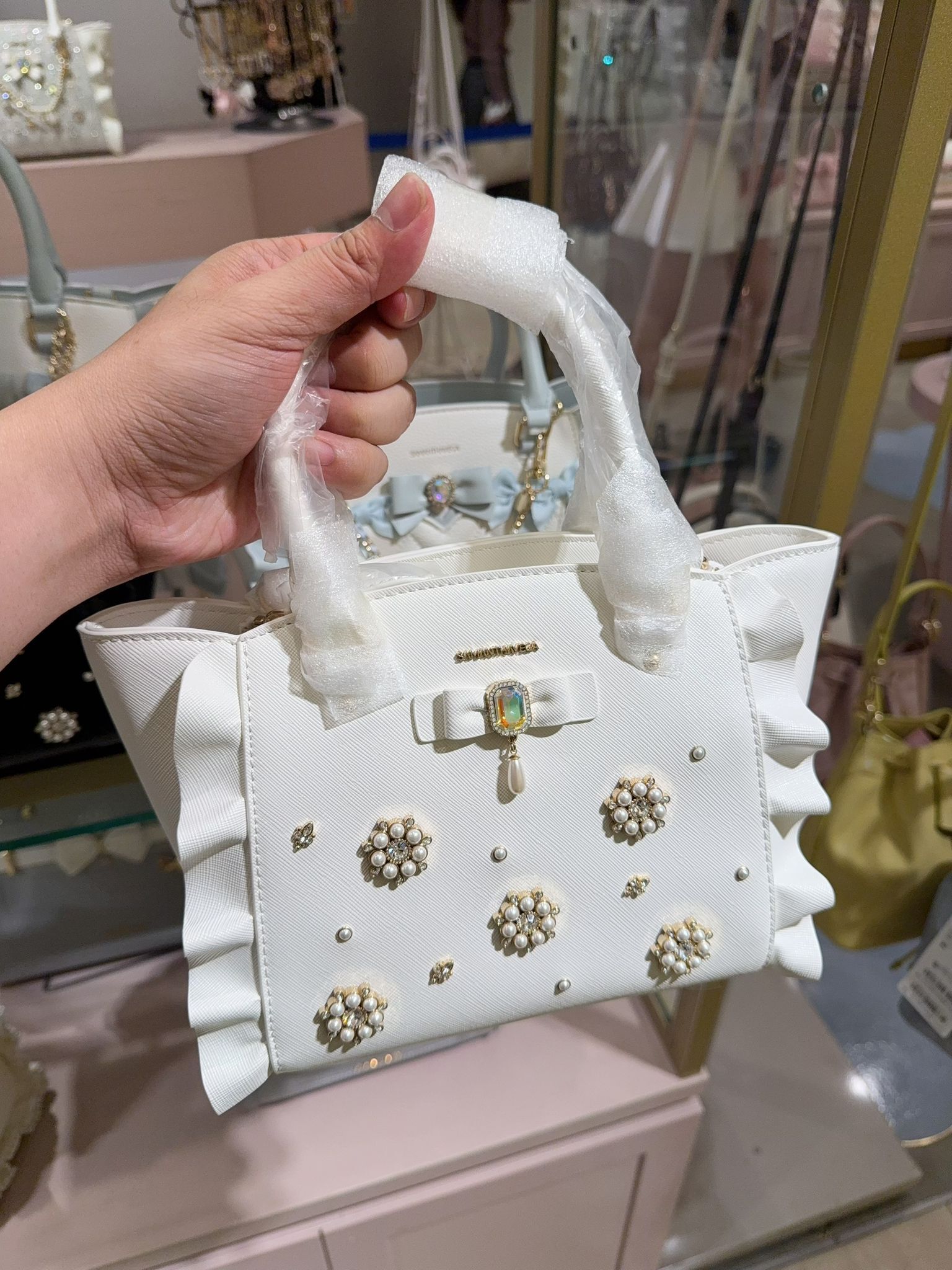 SA09 有斜孭帶有、拉鍊 闊11高7 $1369