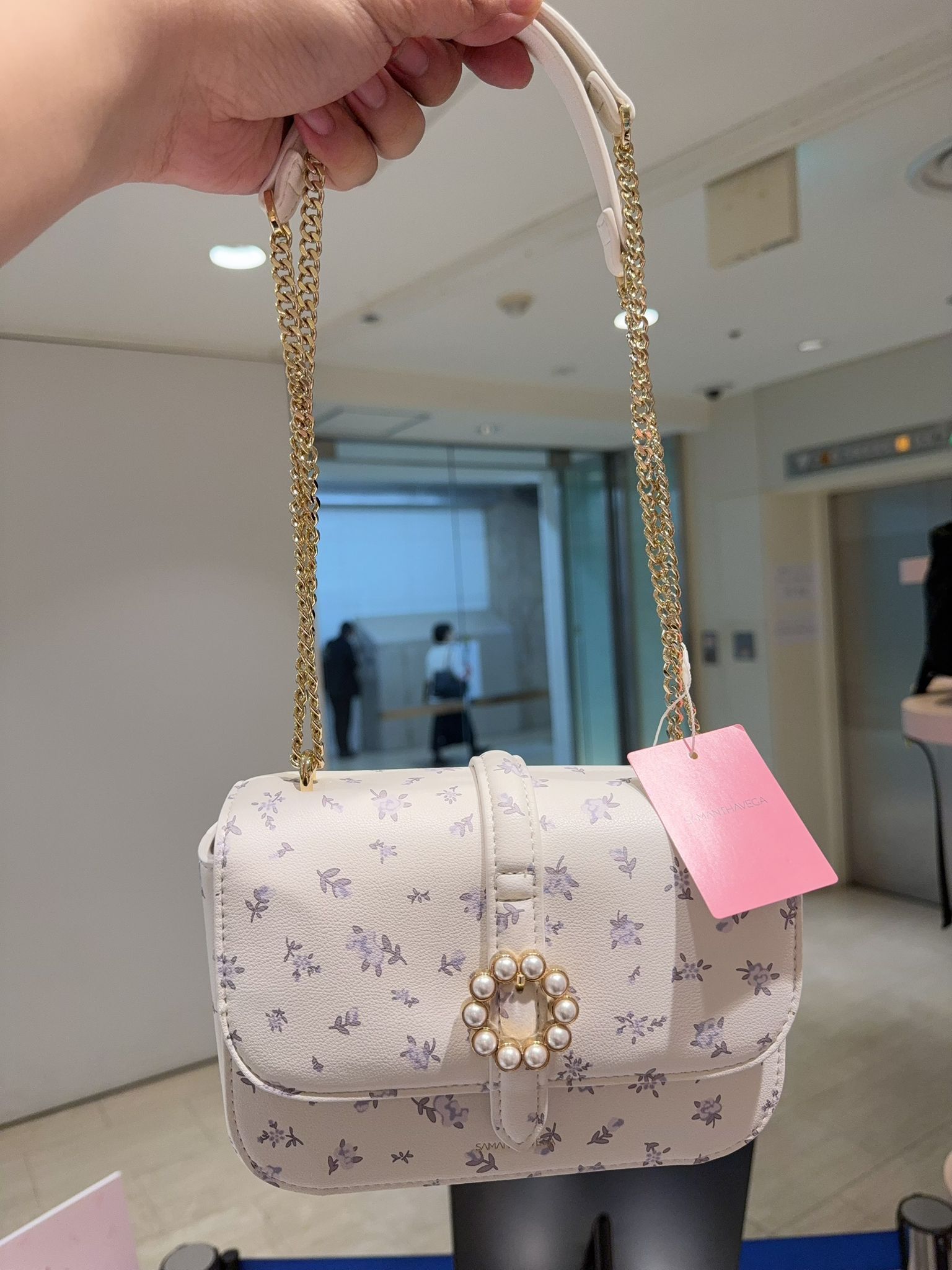 SA17 闊8.5 高6 $1149