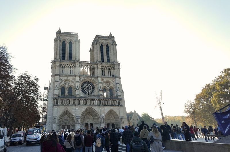 巴黎聖母院,Notre-Dame de Paris,巴黎聖母院攻略,巴黎聖母院預約,巴黎聖母院登頂,巴黎景點推薦,巴黎自由行,巴黎哥德式建築,巴黎教堂推薦,巴黎旅遊攻略,巴黎必去景點,聖母院火災,聖母院玫瑰窗,聖母院石像鬼,巴黎聖母院交通,巴黎聖母院門票,巴黎鐘樓怪人,巴黎歷史景點02